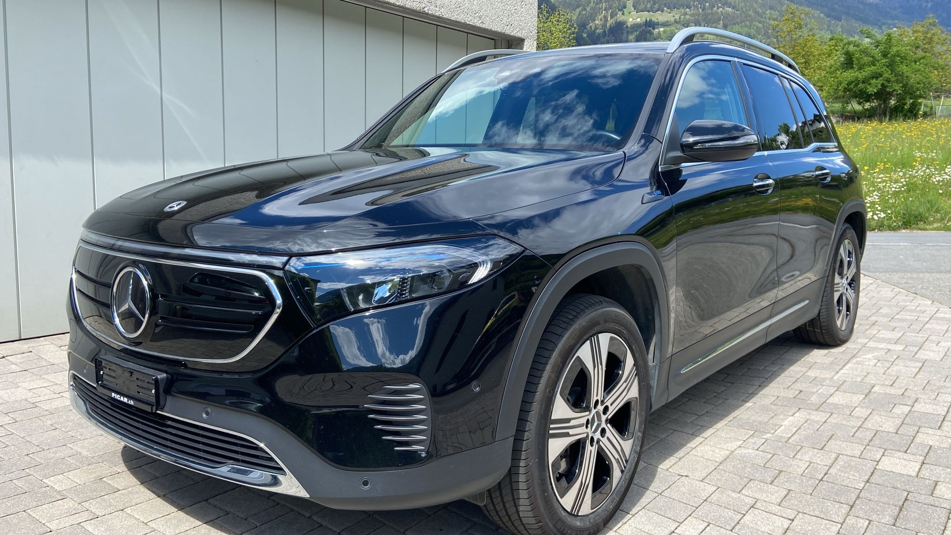 MERCEDES-BENZ EQB 350 4Matic