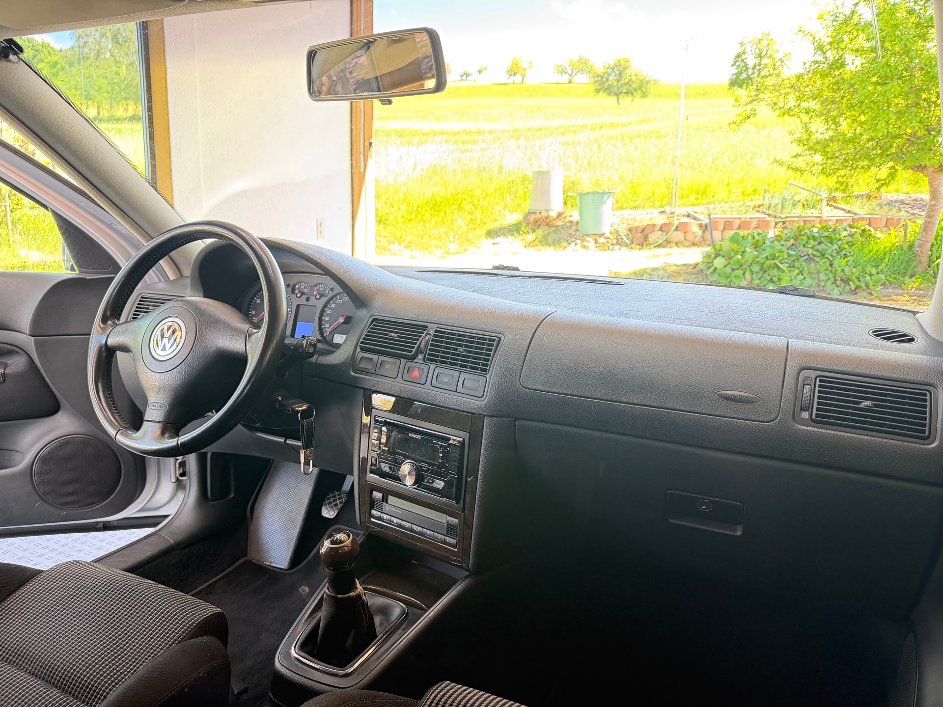 VW Golf 1.8 T GTI-image-7