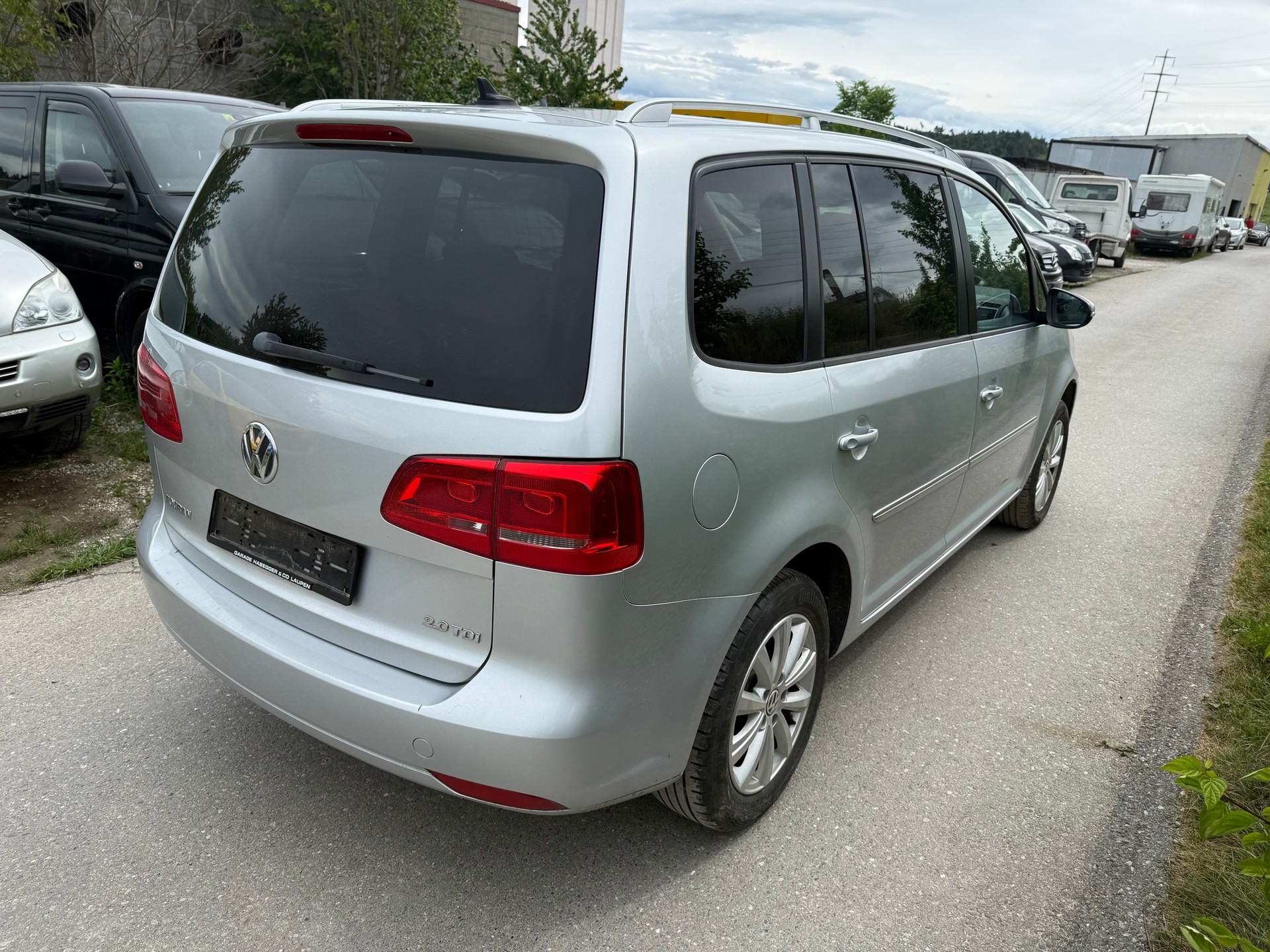 VW Touran 2.0 TDI Highline DSG-image-2
