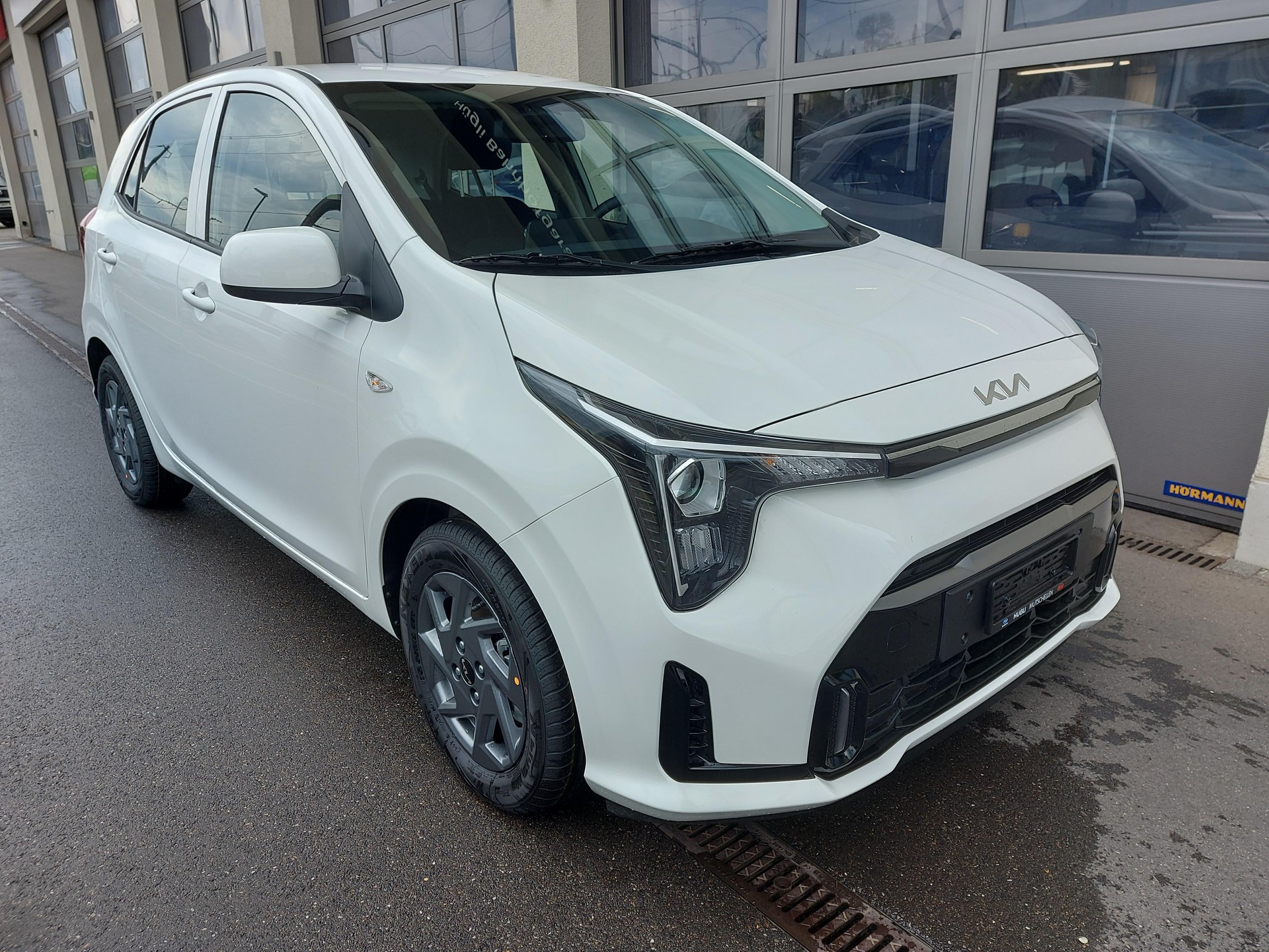 KIA Picanto 1.0 GDi First Edition-image-3