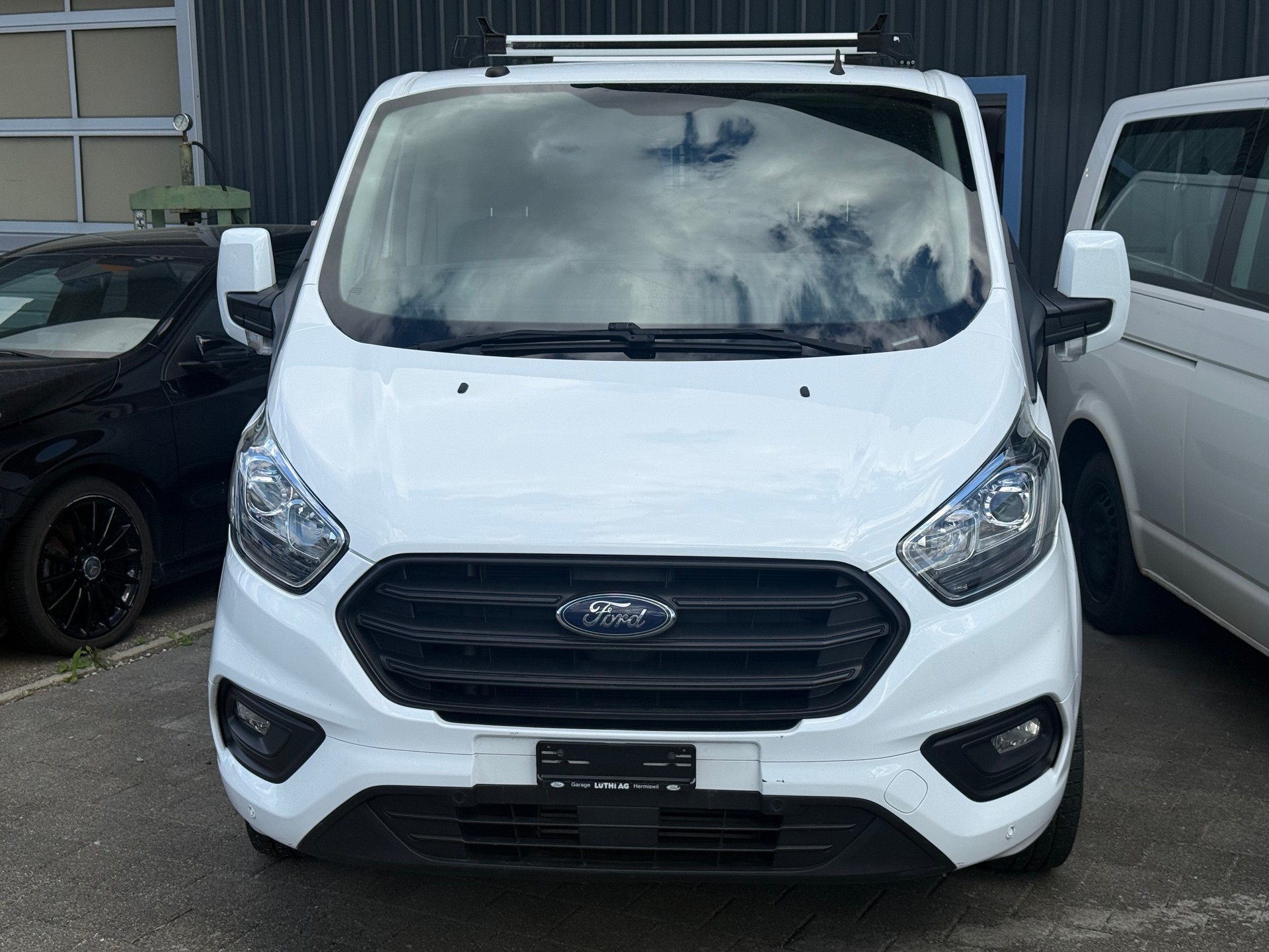 FORD Transit Custom Van 320 L2H1 Trend-image-2