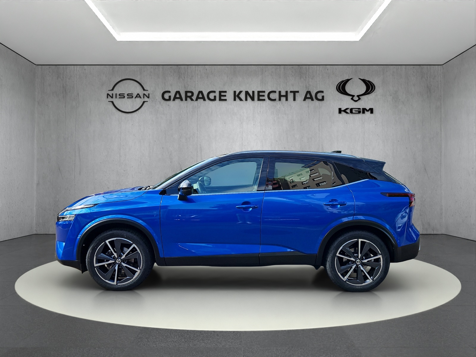 NISSAN Qashqai 1.3 DIG-T Tekna+ 4x4-image-4