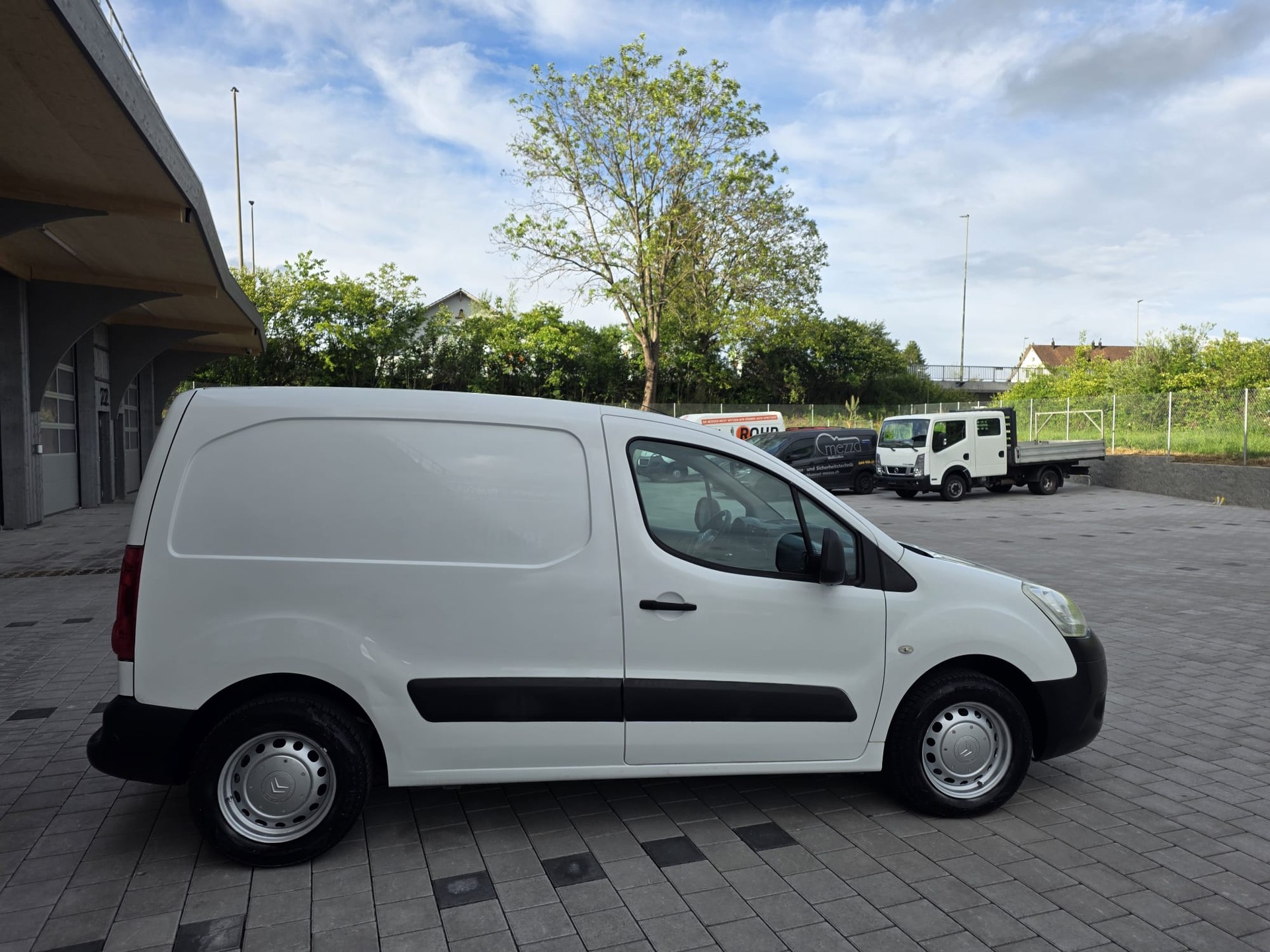 CITROEN Berlingo 1.6i 600-image-4