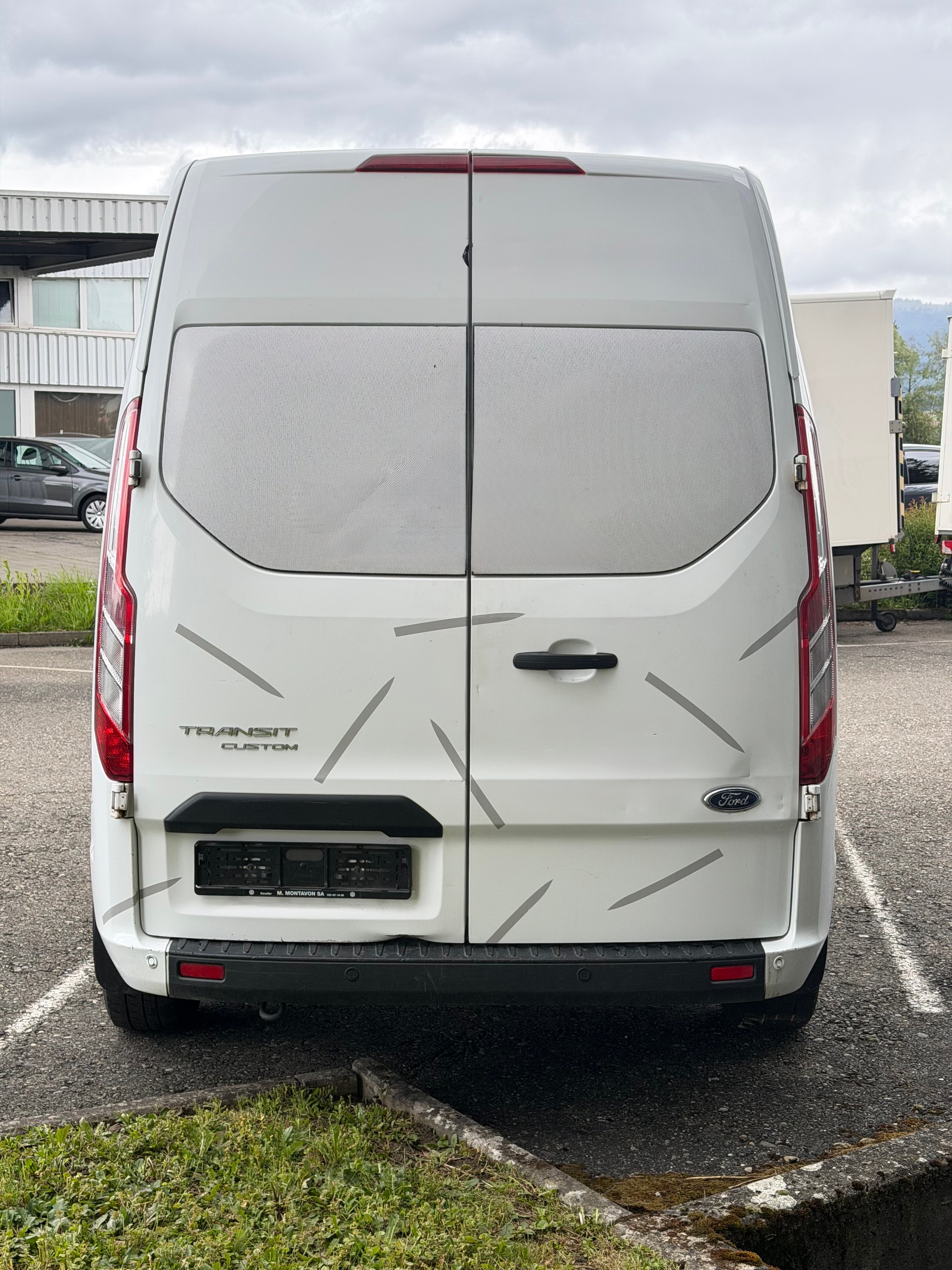 FORD Transit Custom Van 280 L1H1Trend-image-2