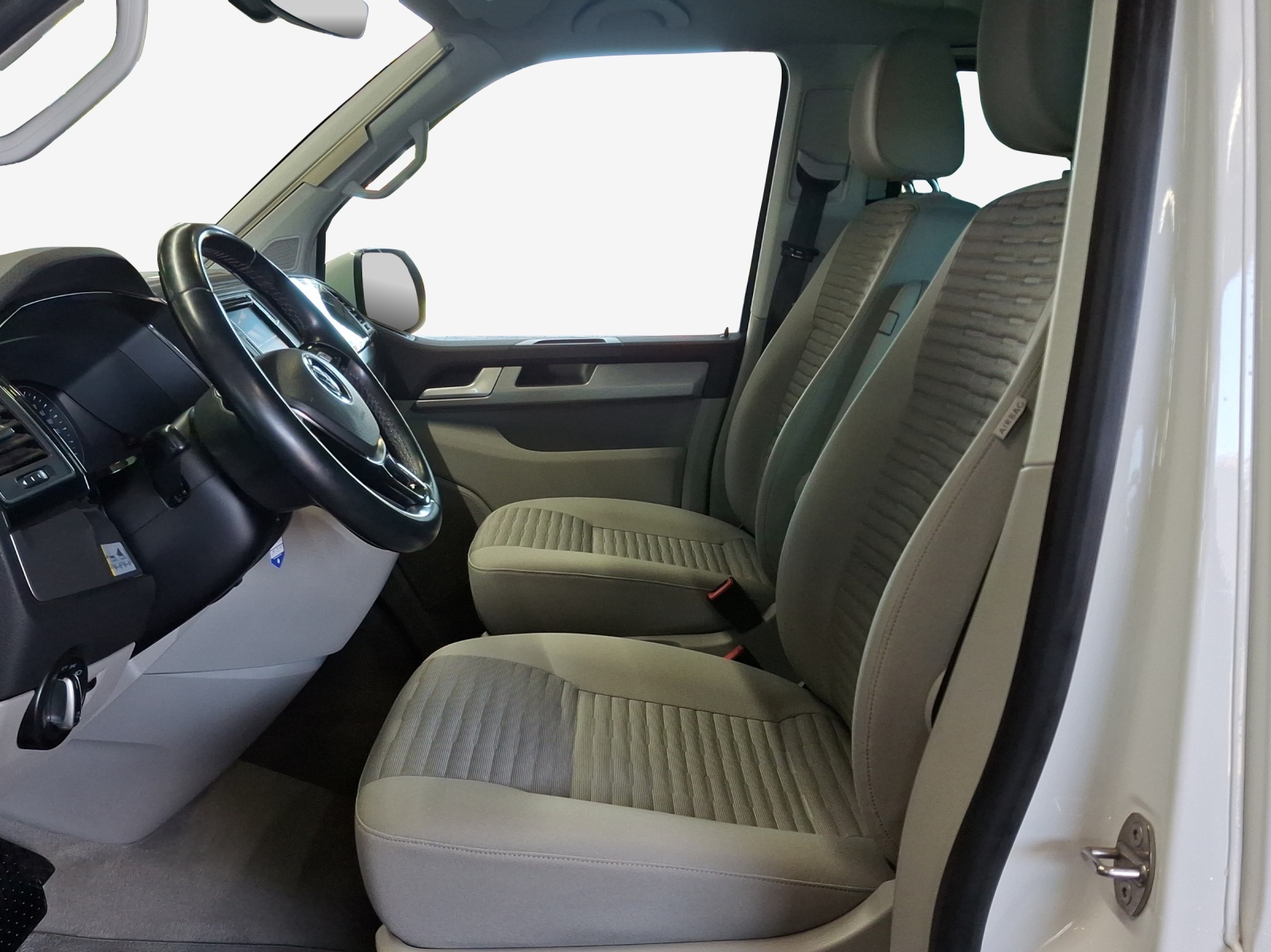 VW T6 California 2.0 TDI Ocean Liberty 4Motion DSG-image-7