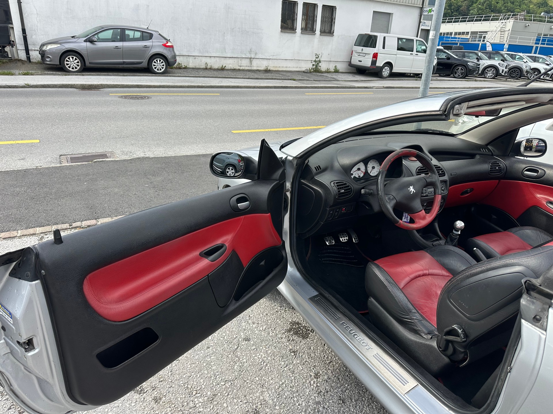 PEUGEOT 206 CC 2.0 16V-image-9