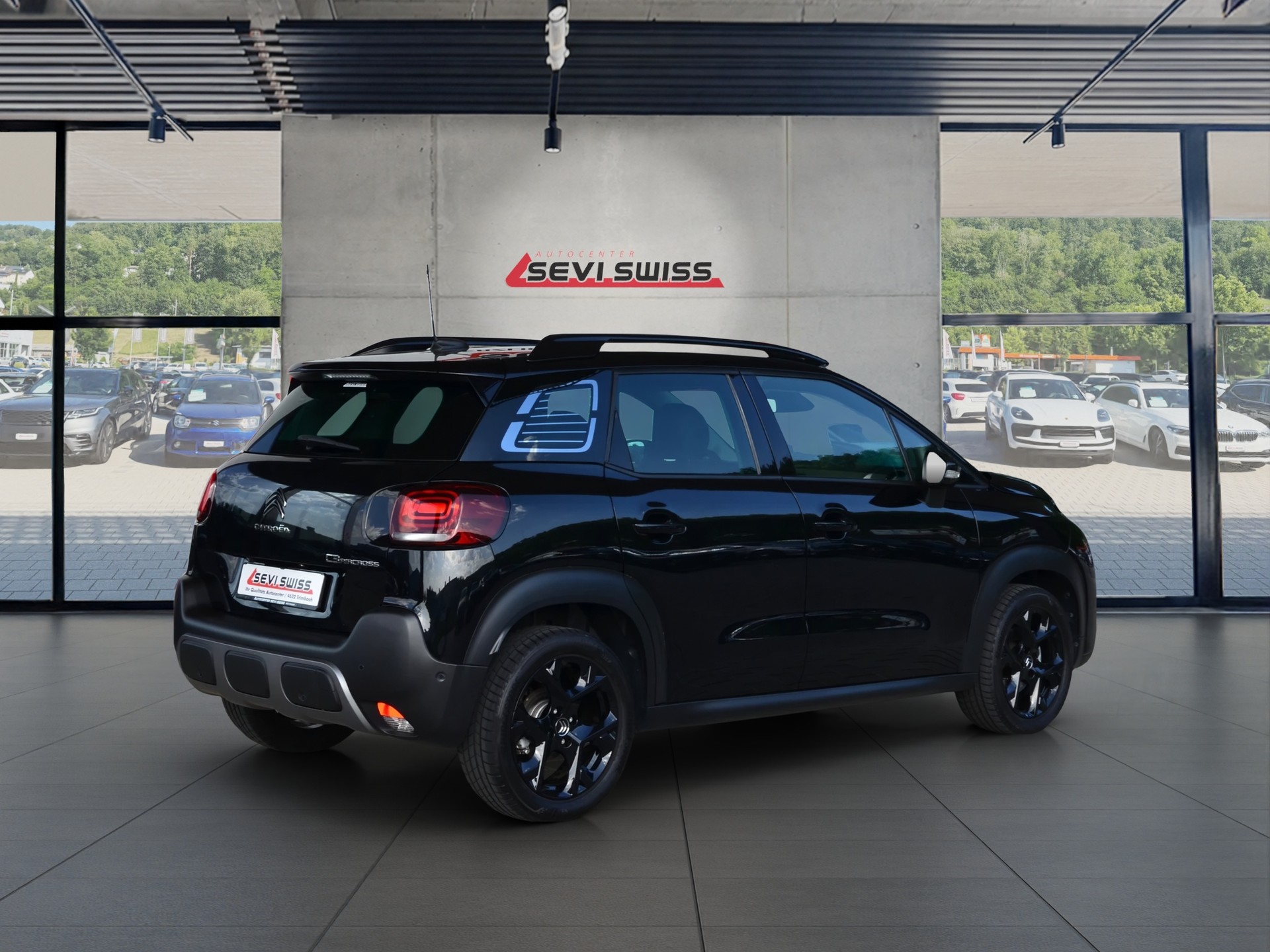 CITROEN C3 Aircross 1.2i PureTech Shine*Frisch ab MFK,1 Jahr oder 20000km Garantie auf Motor und Getriebe*-image-2