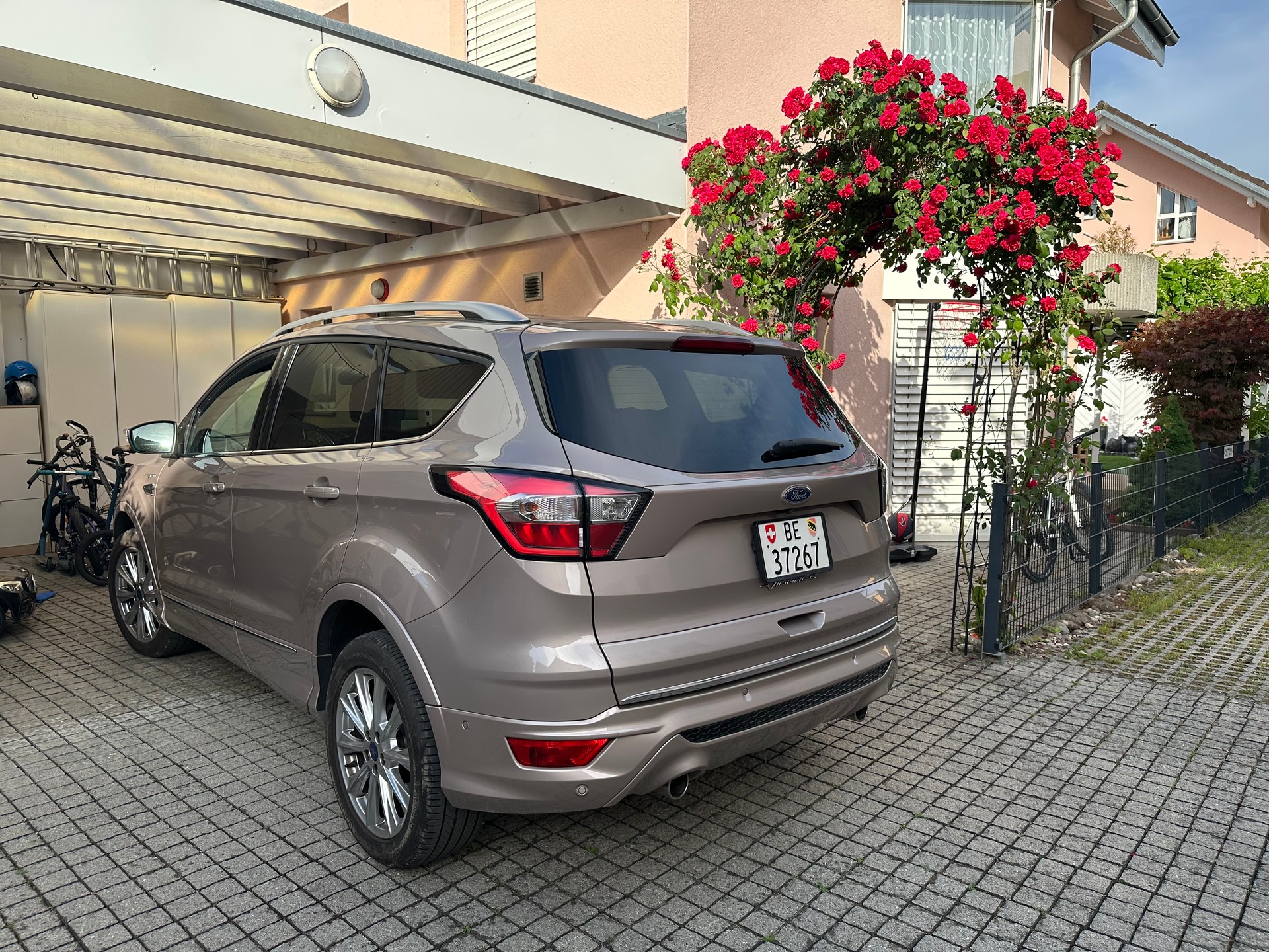 FORD Kuga 2.0 TDCi Vignale 4WD PowerShift
