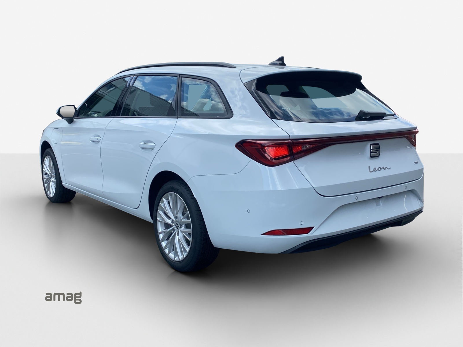 SEAT Leon ST 1.5 eHybrid pHEV DSG FR-showroom-element-2