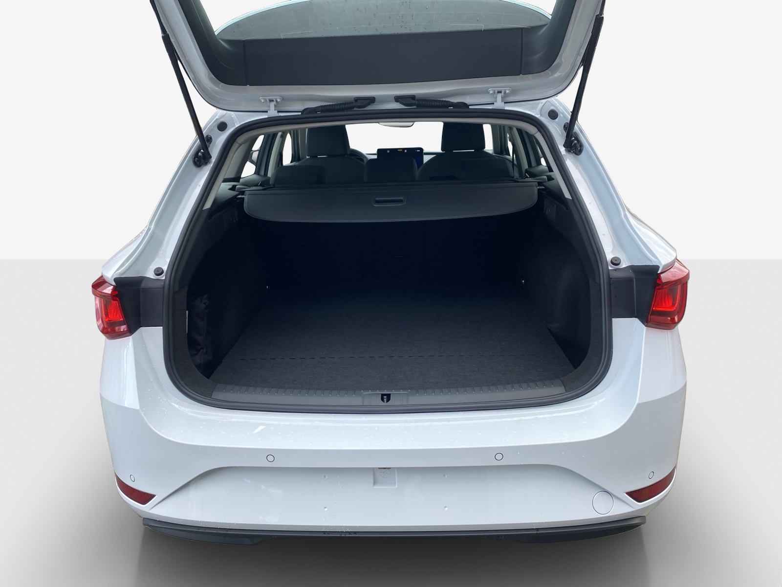 SEAT Leon ST 1.5 eHybrid pHEV DSG FR-image-12