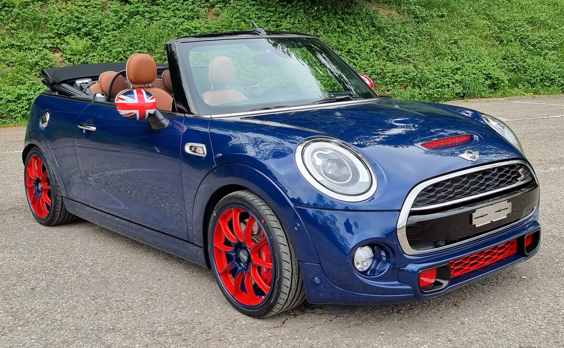 MINI 2.0i Cooper S / UB John Cooper Works-image-3