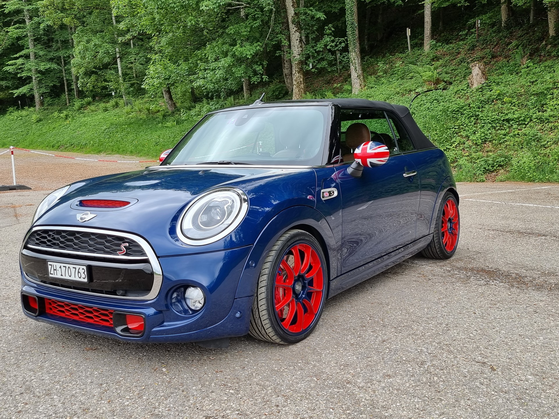 MINI 2.0i Cooper S / UB John Cooper Works-image-5