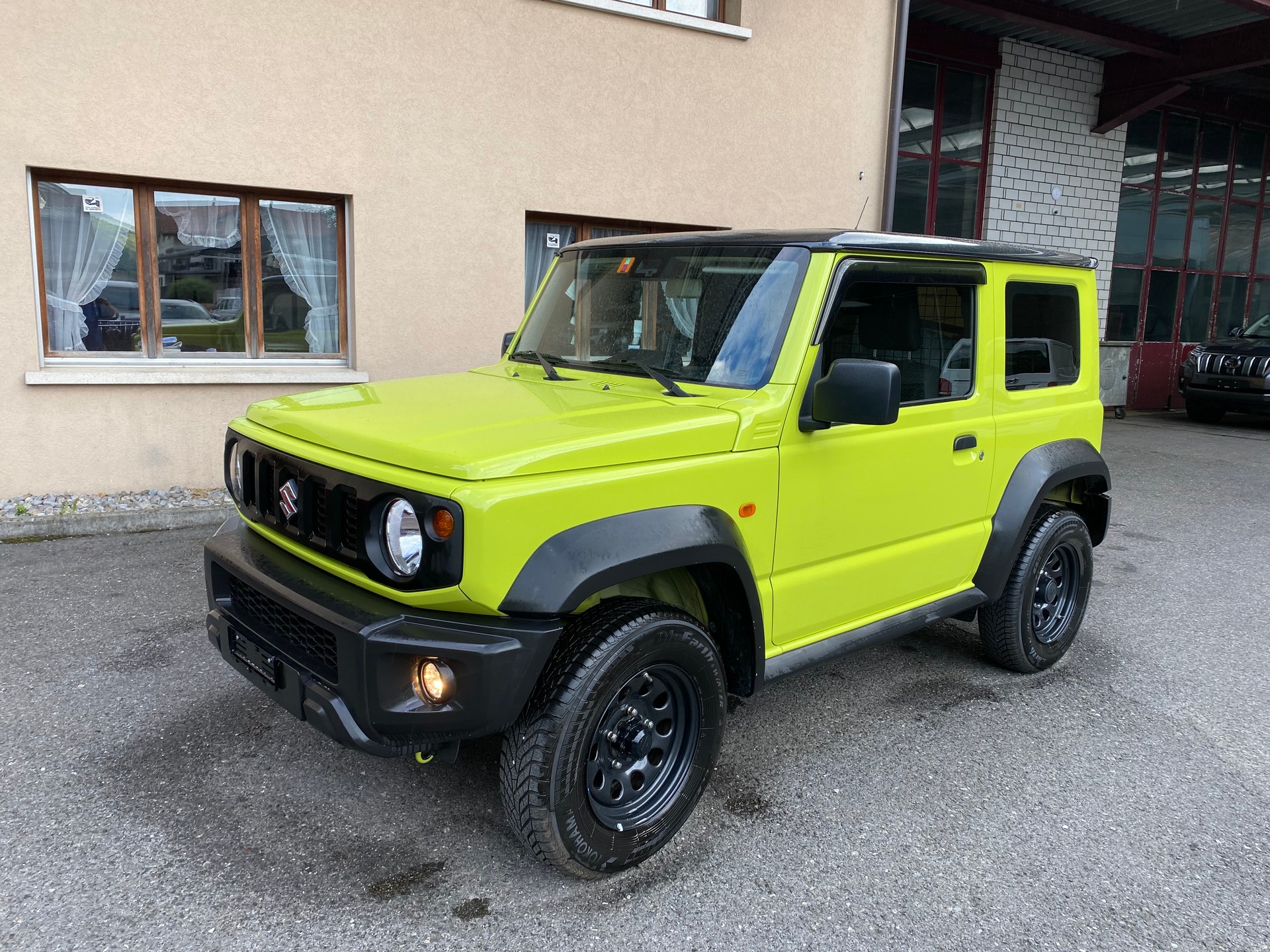 SUZUKI Jimny 1.5 Compact+ 4x4-image-8