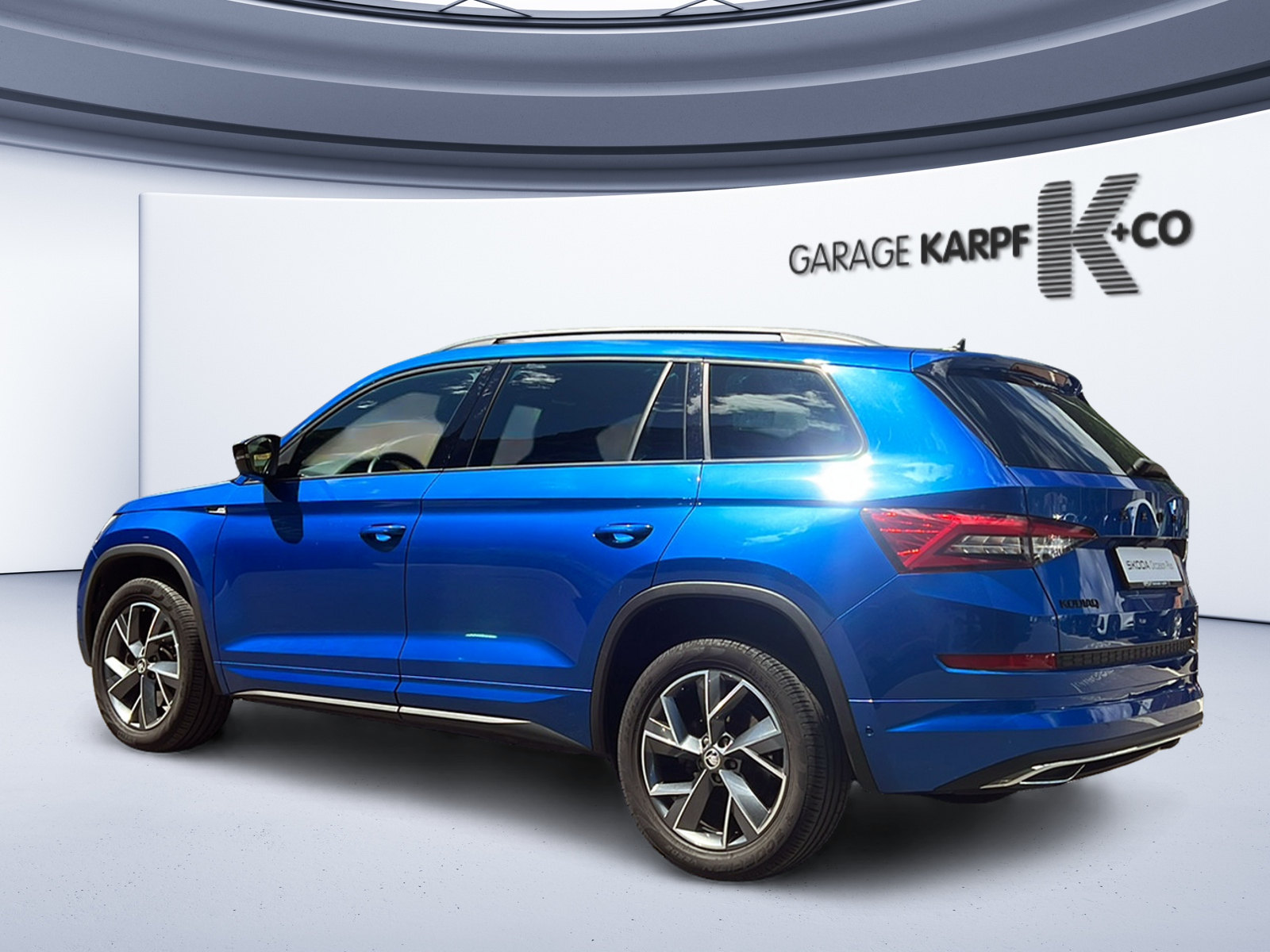 SKODA Kodiaq 2.0 TSI 4x4 Sport Line-image-2