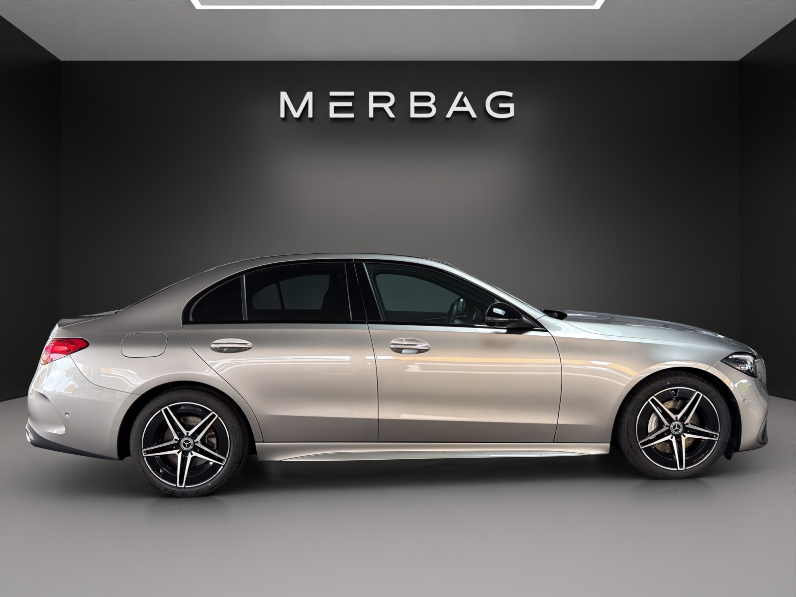 MERCEDES-BENZ C 200 4 Matic-image-3