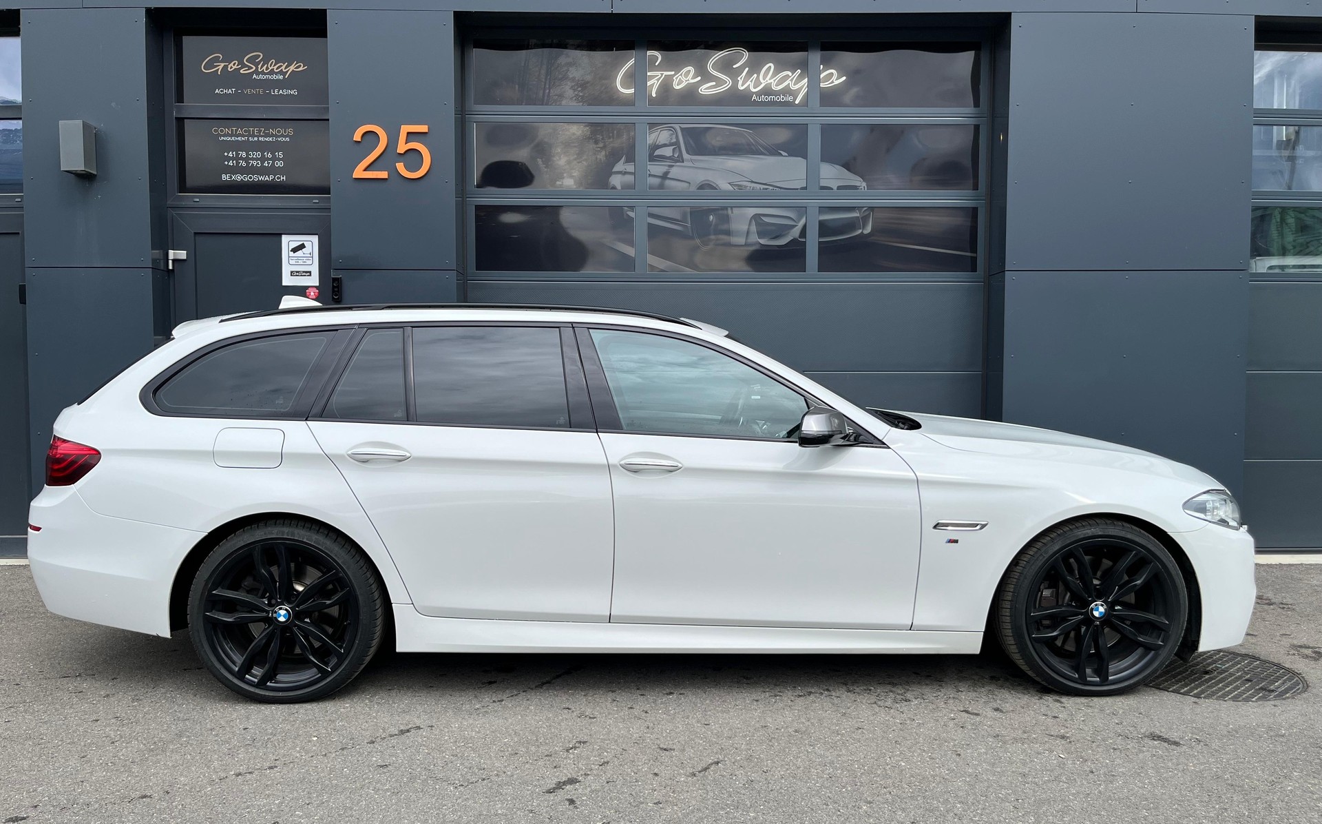 BMW M550d Touring xDrive Steptronic-image-1