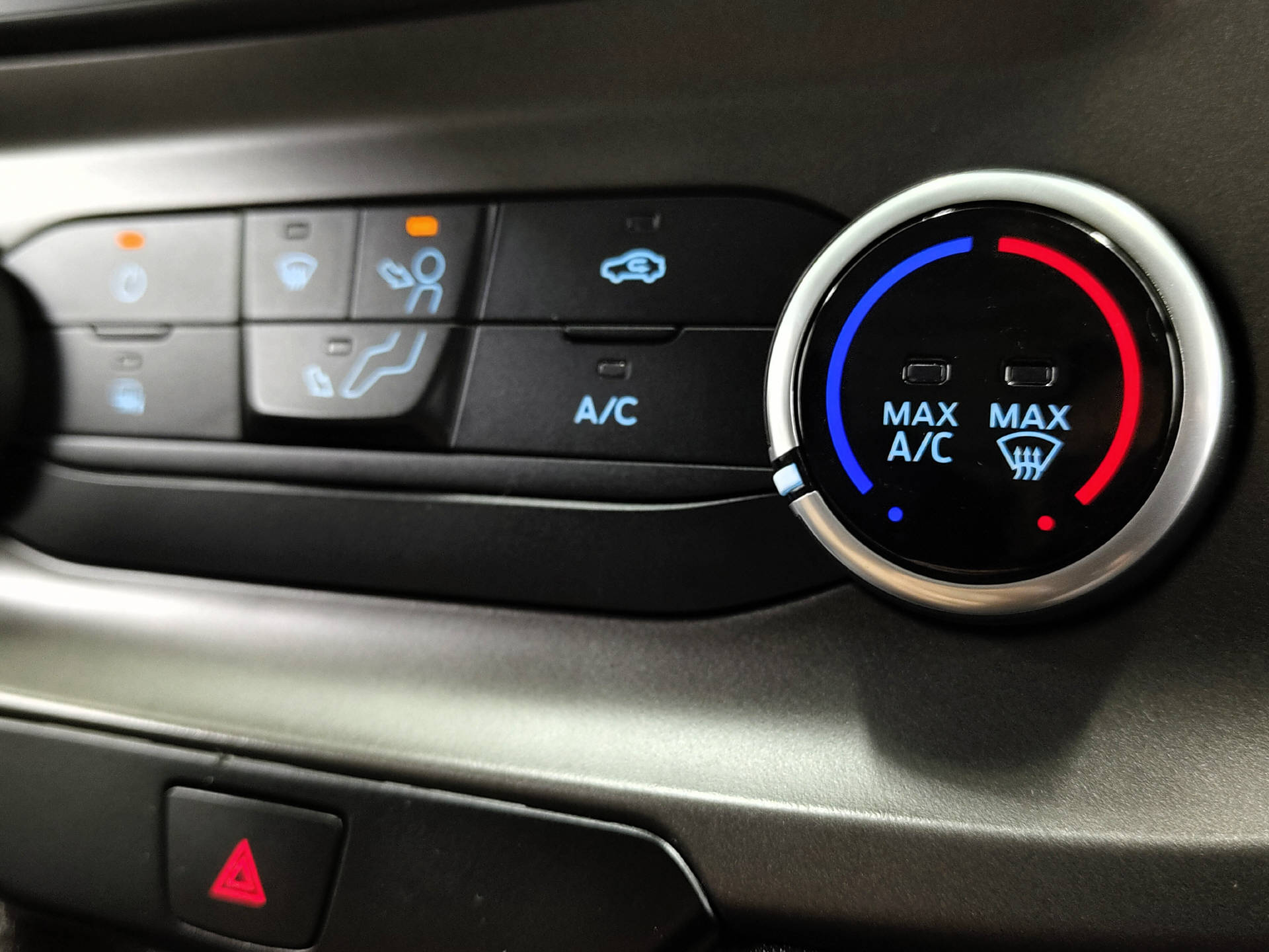 FORD Transit Custom Van 320 L2 2.0 TDCi 130 Trend-image-9