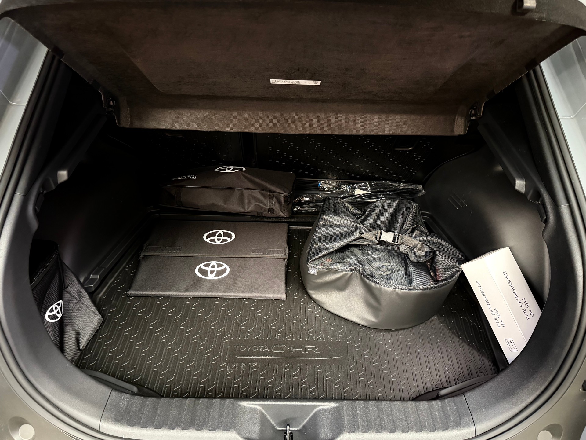 TOYOTA C-HR+ 77 kWh Style FWD-image-13