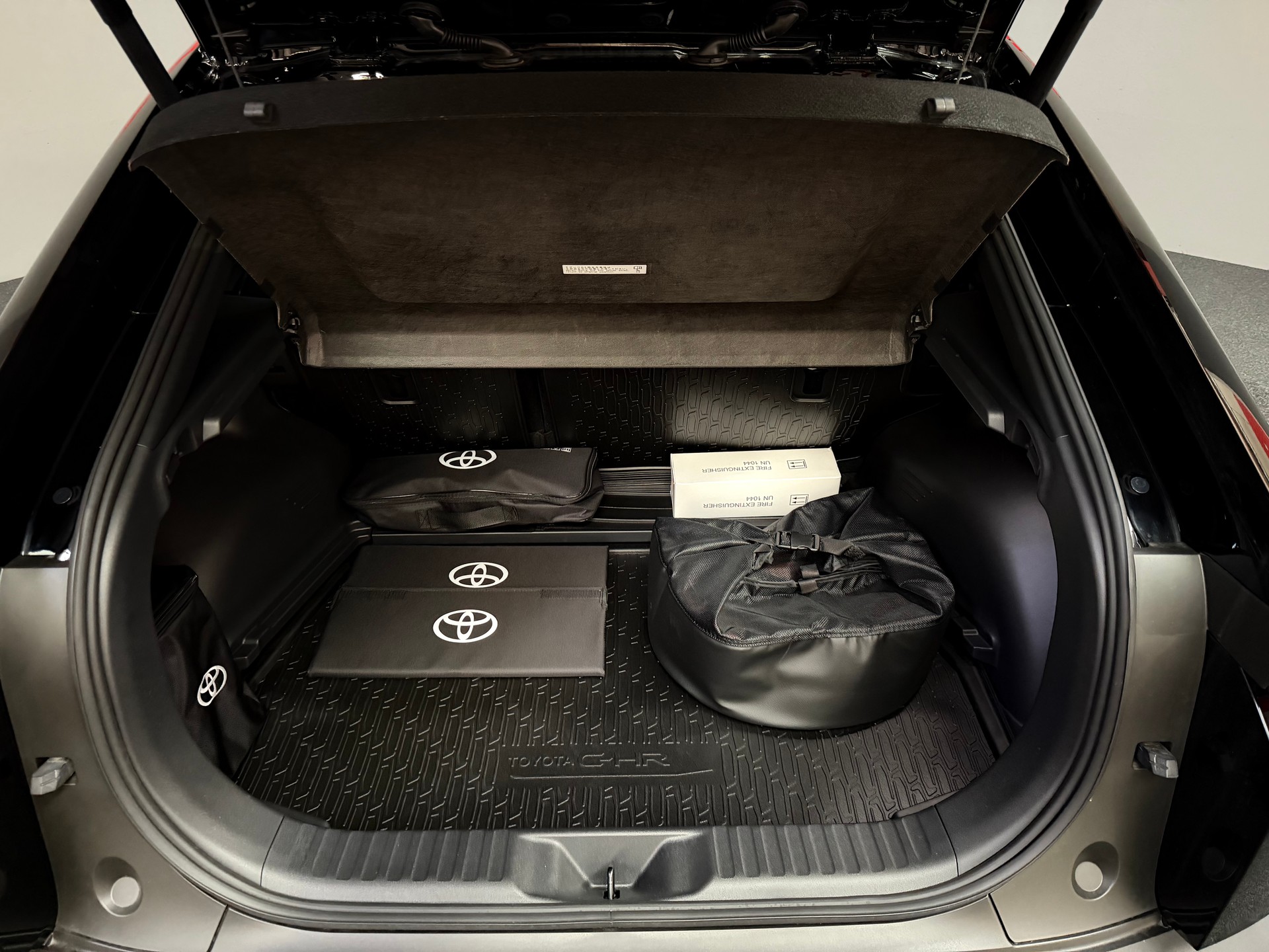 TOYOTA C-HR+ 77 kWh Style FWD-image-10