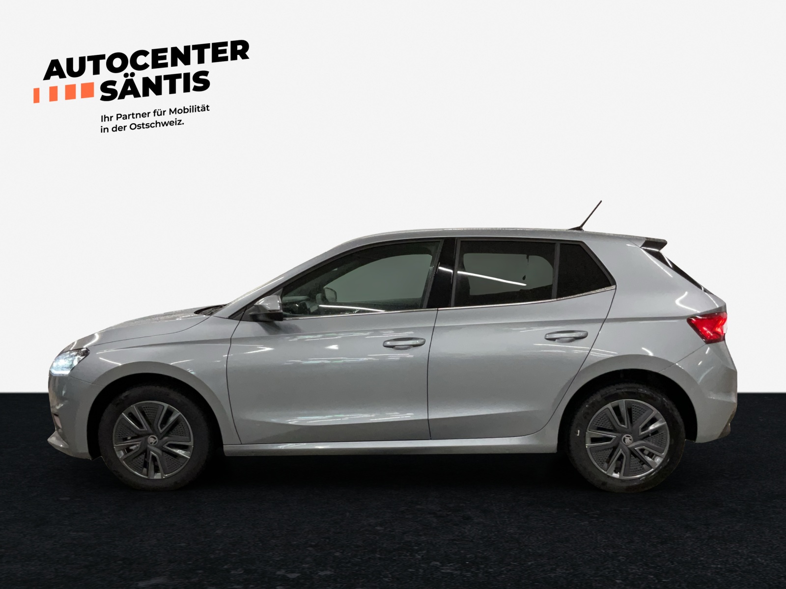 SKODA Fabia 1.0 TSI Dynamic DSG-image-2