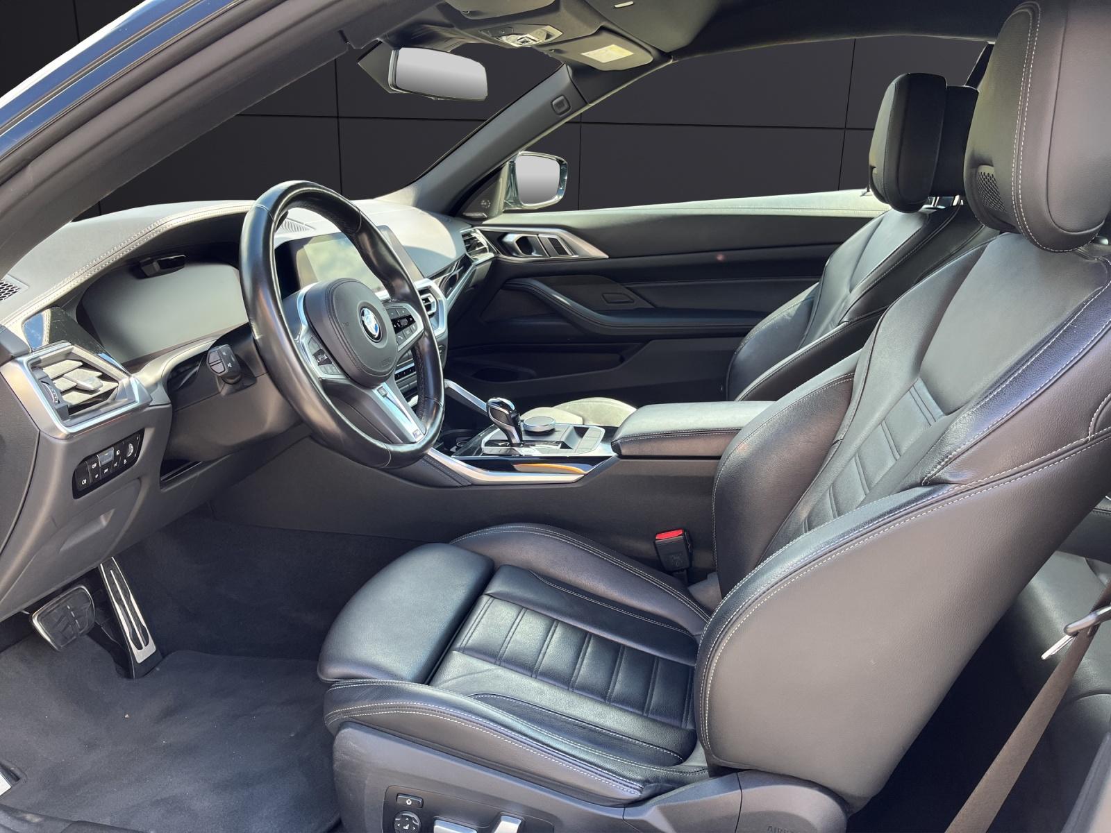 BMW M440i xDrive Cabrio-image-1