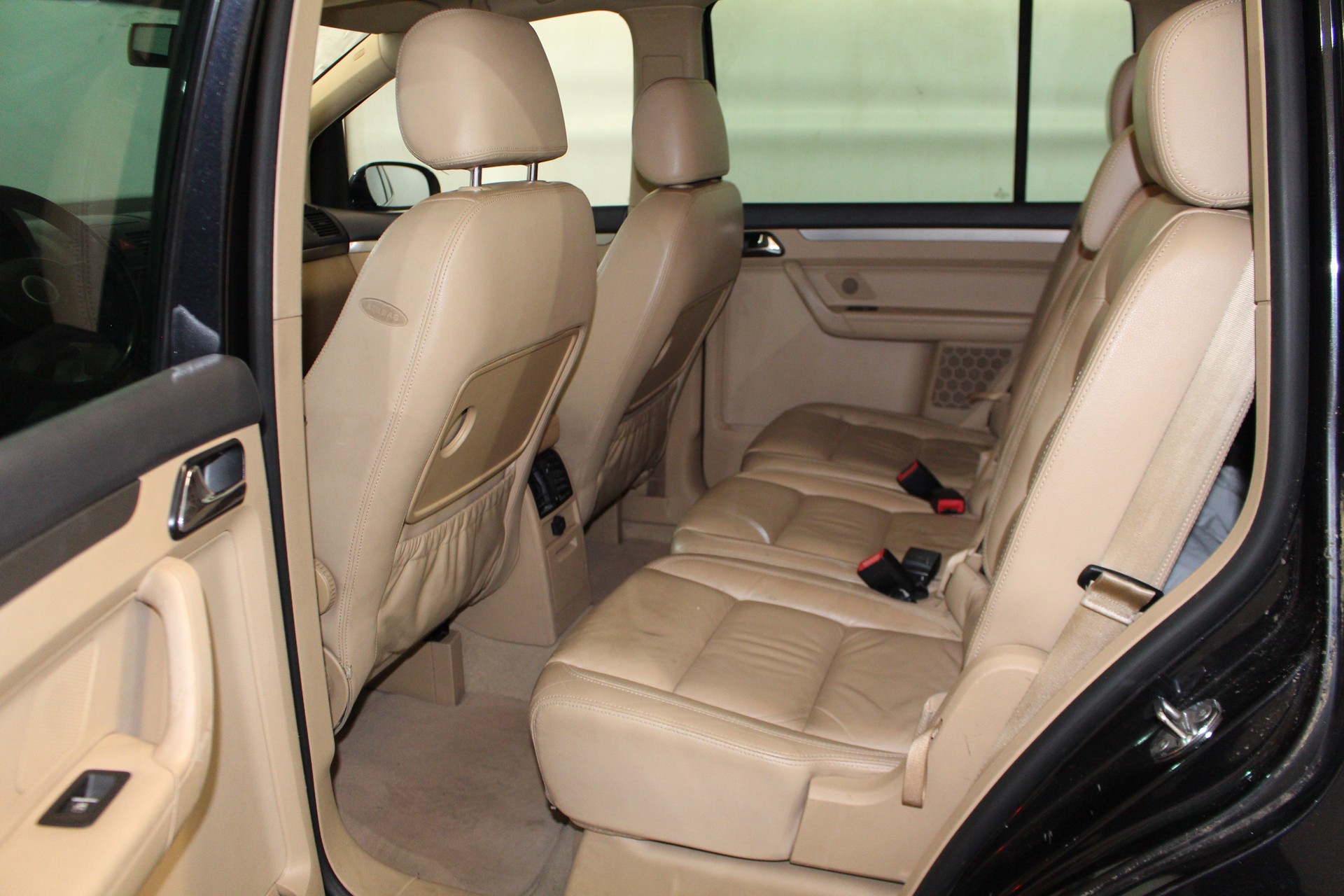 VW Touran 2.0 TDI DPF 140 Highline-image-7