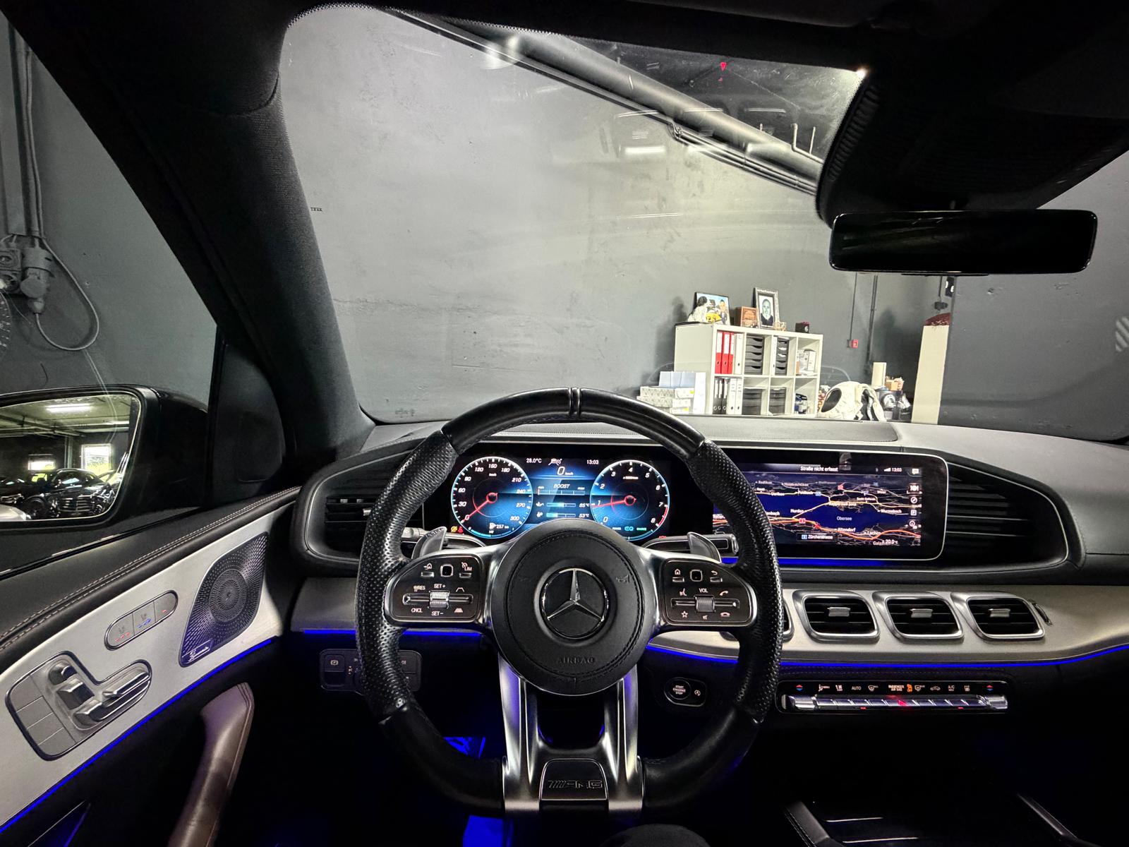 MERCEDES-BENZ GLE 63 S AMG Limited All Black Performance 720PS 4Matic+ 9G-Speedshift Vollausstattung-image-8
