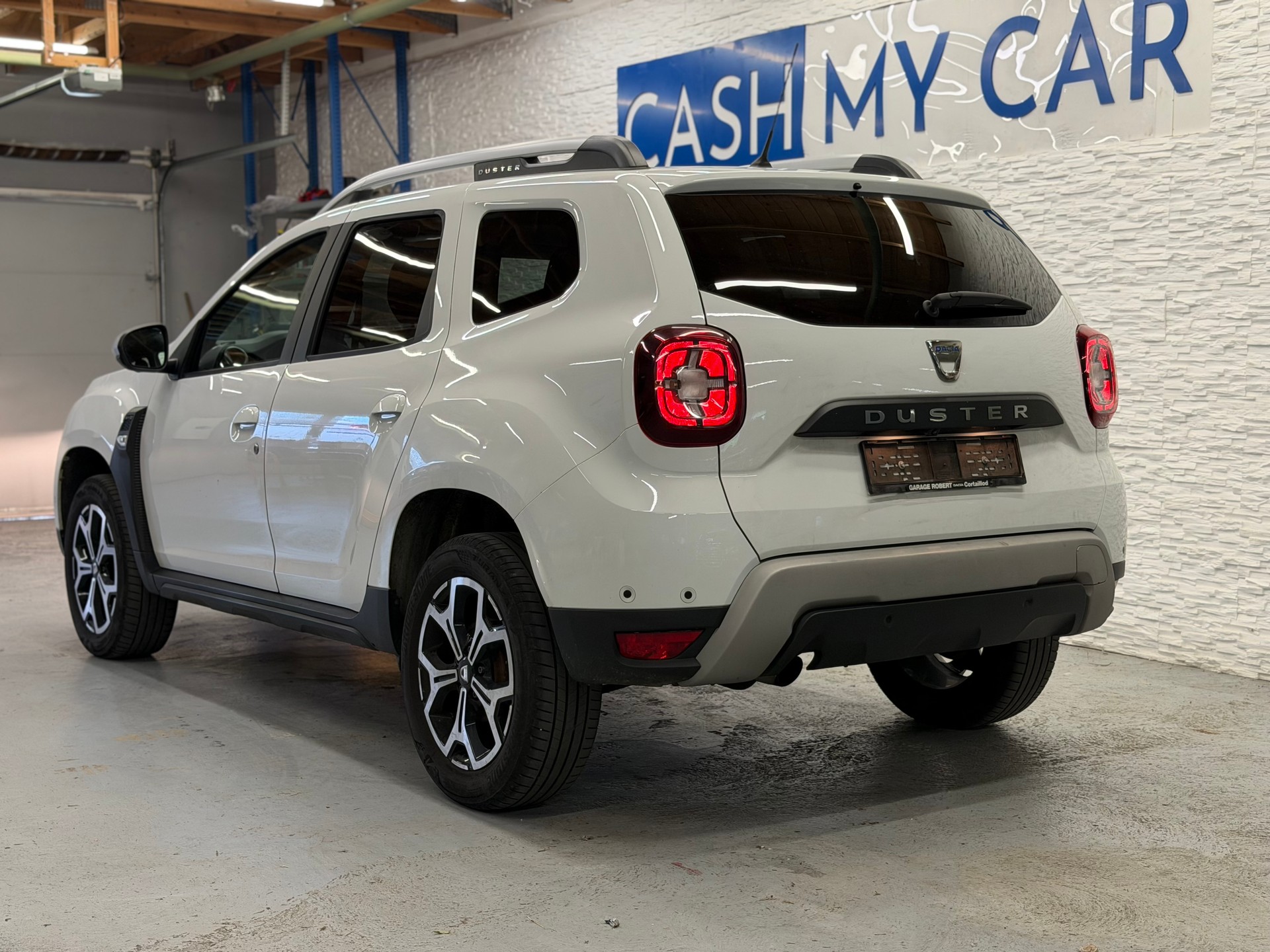 DACIA Duster TCe 125 Prestige 4x4-image-2