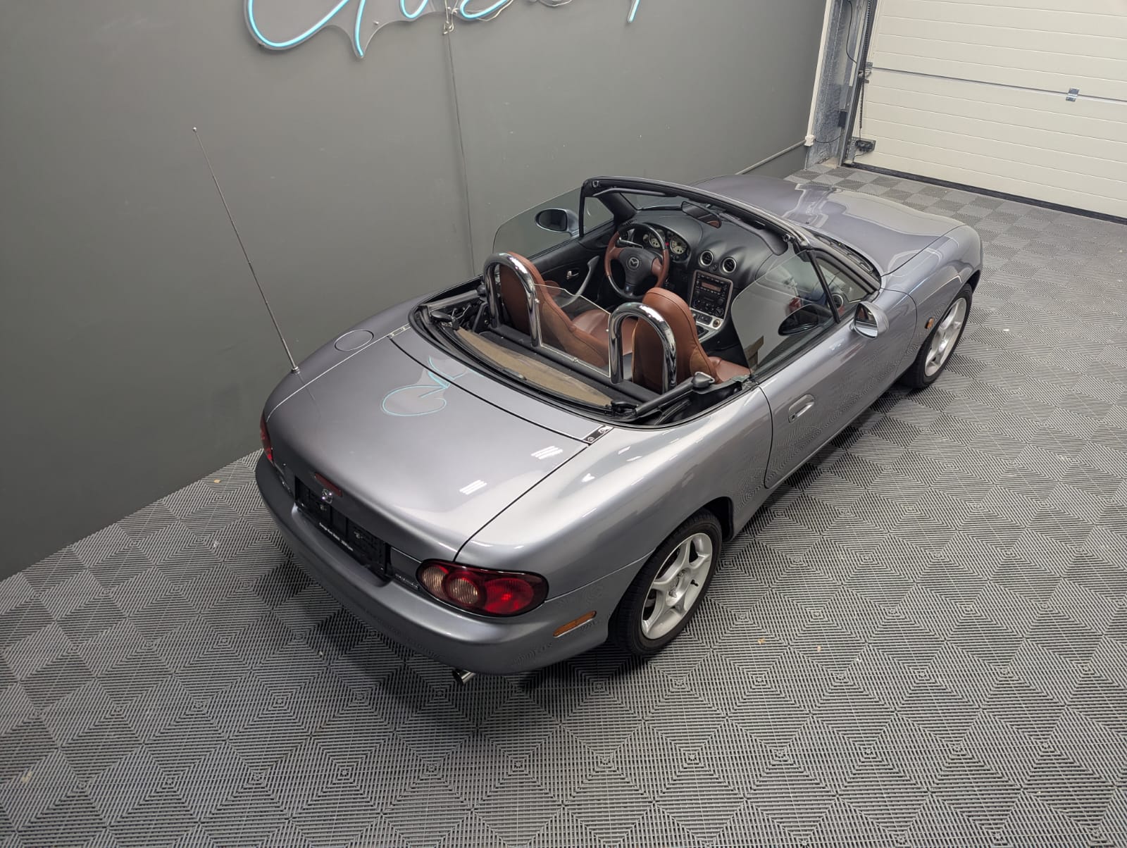 MAZDA MX-5 1.6i-16 Phoenix Youngster-image-2