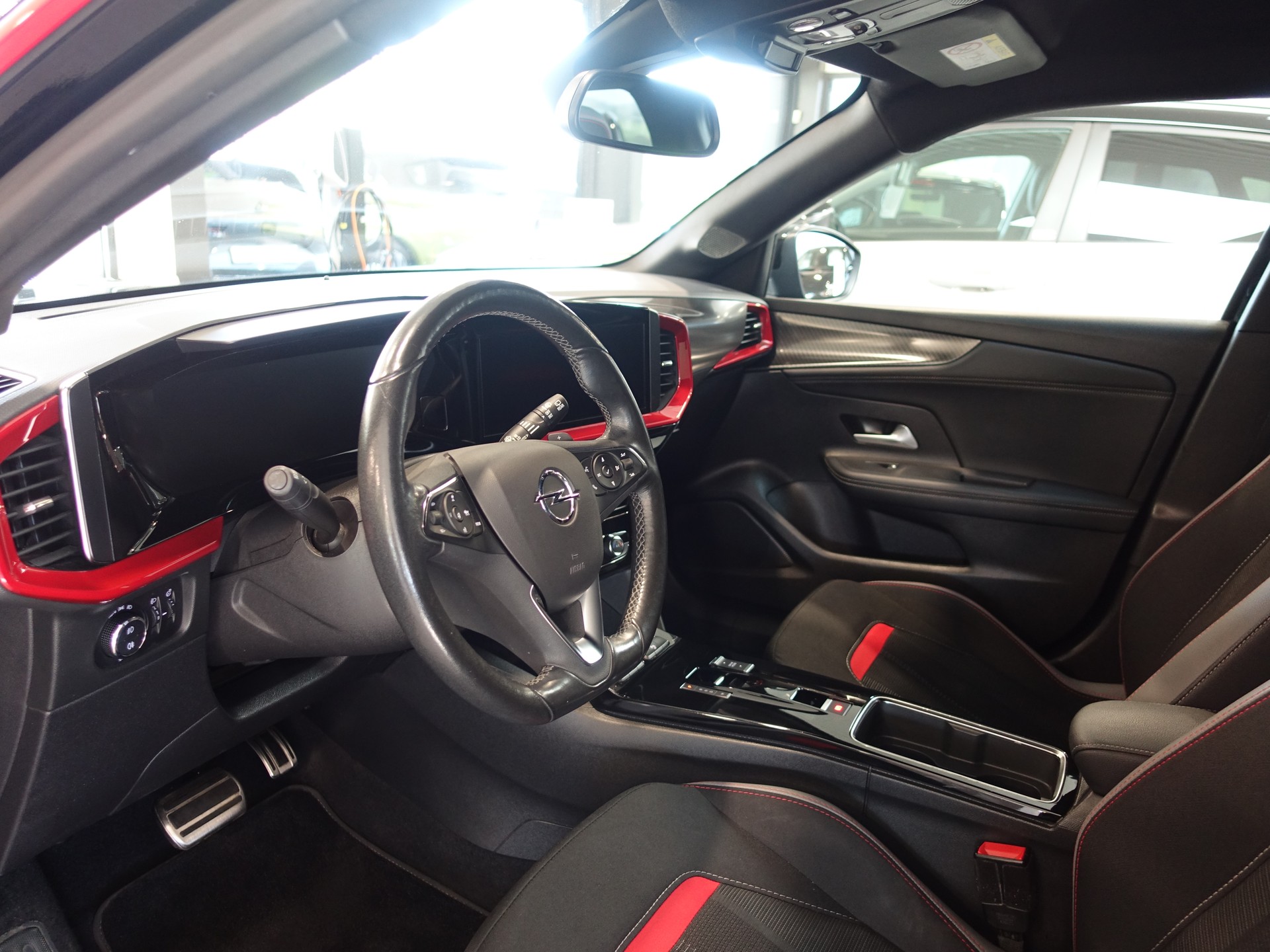 OPEL Mokka 1.2T GS Line Automat-image-15