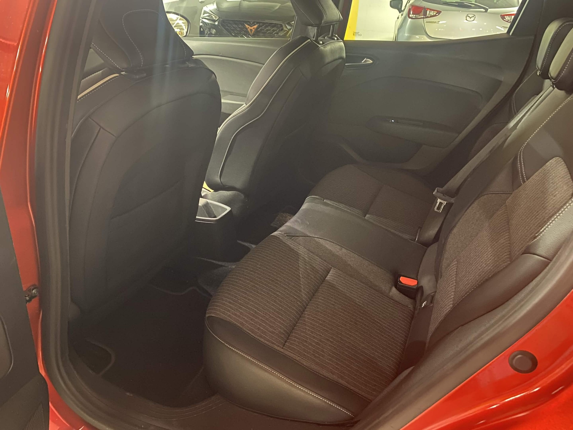 RENAULT 1.0 TCe 100 Intens-image-3