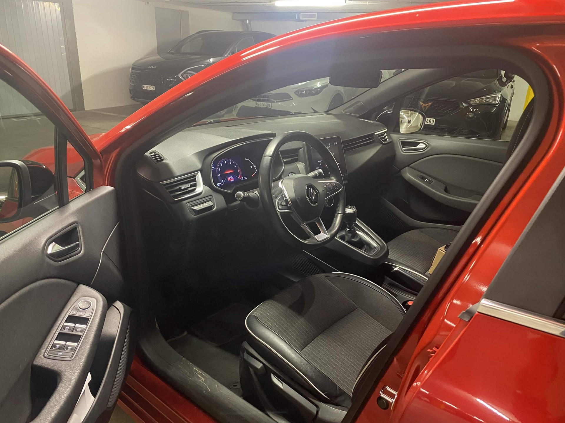 RENAULT 1.0 TCe 100 Intens-image-2