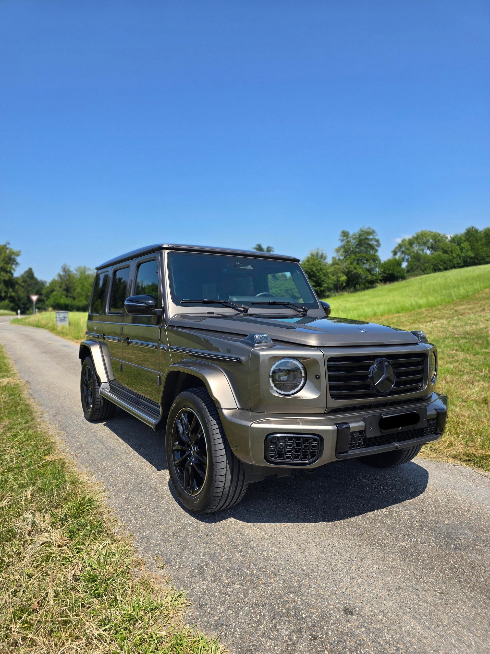 MERCEDES-BENZ G 450 d AMG Line-image-0