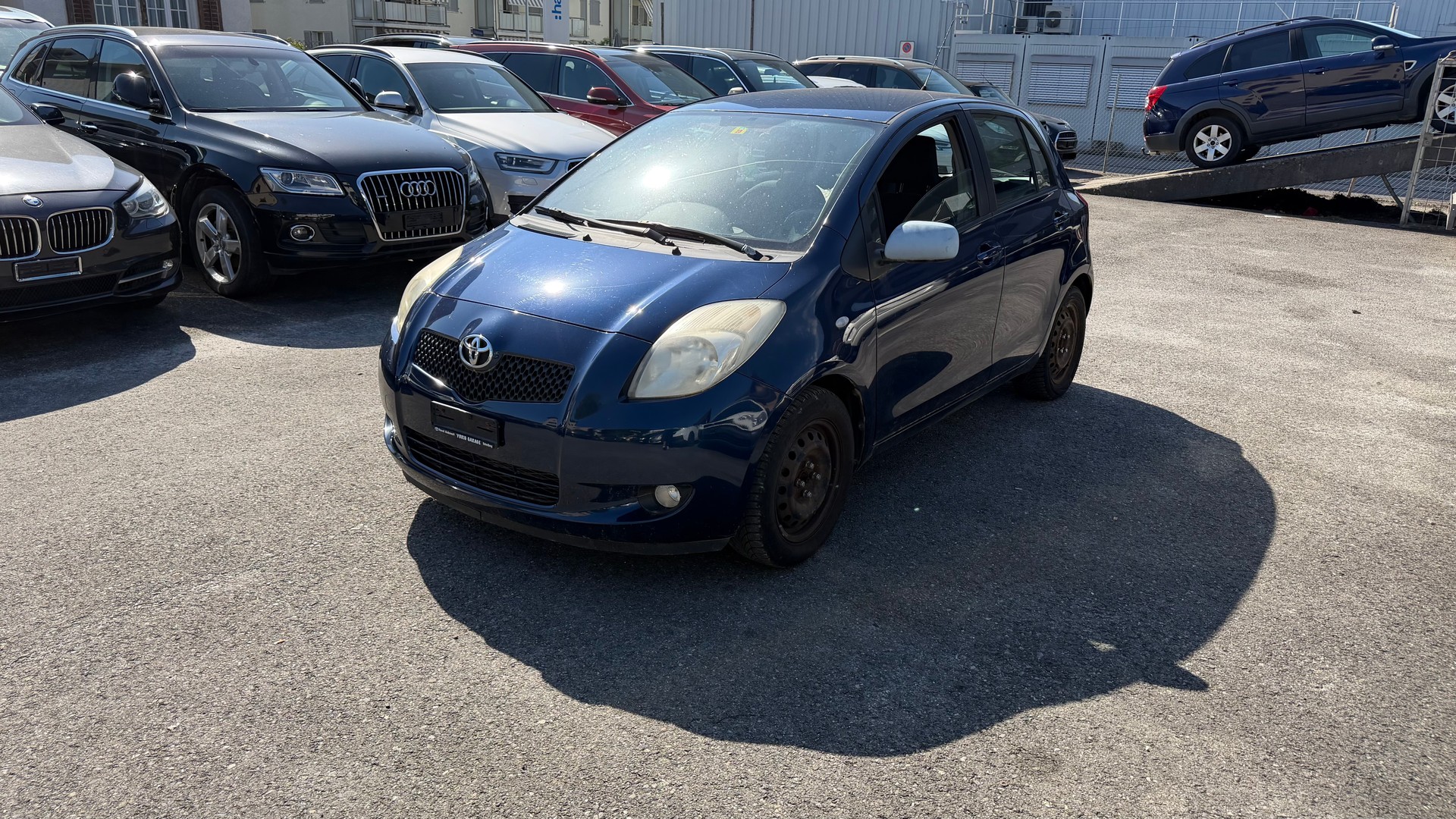 TOYOTA Yaris 1.3 Linea Sol-image-0