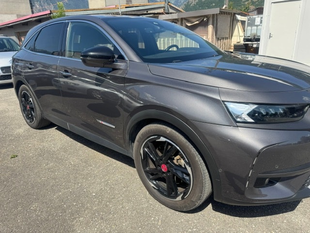 DS AUTOMOBILES DS 7 Crossback E-Tense 300 Performance Line-image-4