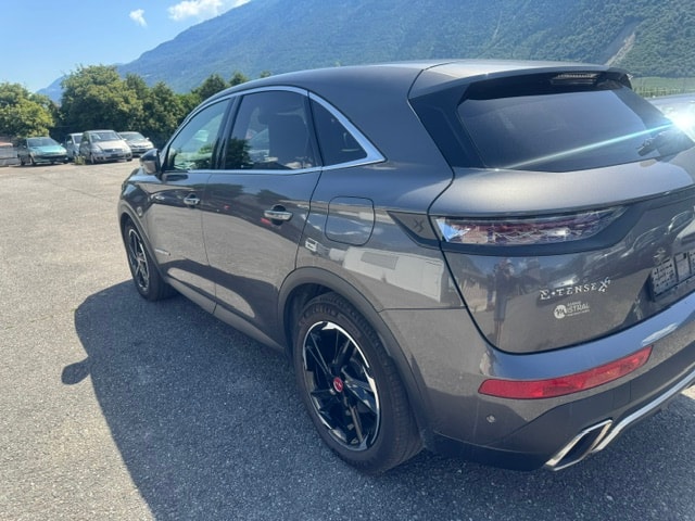DS AUTOMOBILES DS 7 Crossback E-Tense 300 Performance Line-image-11