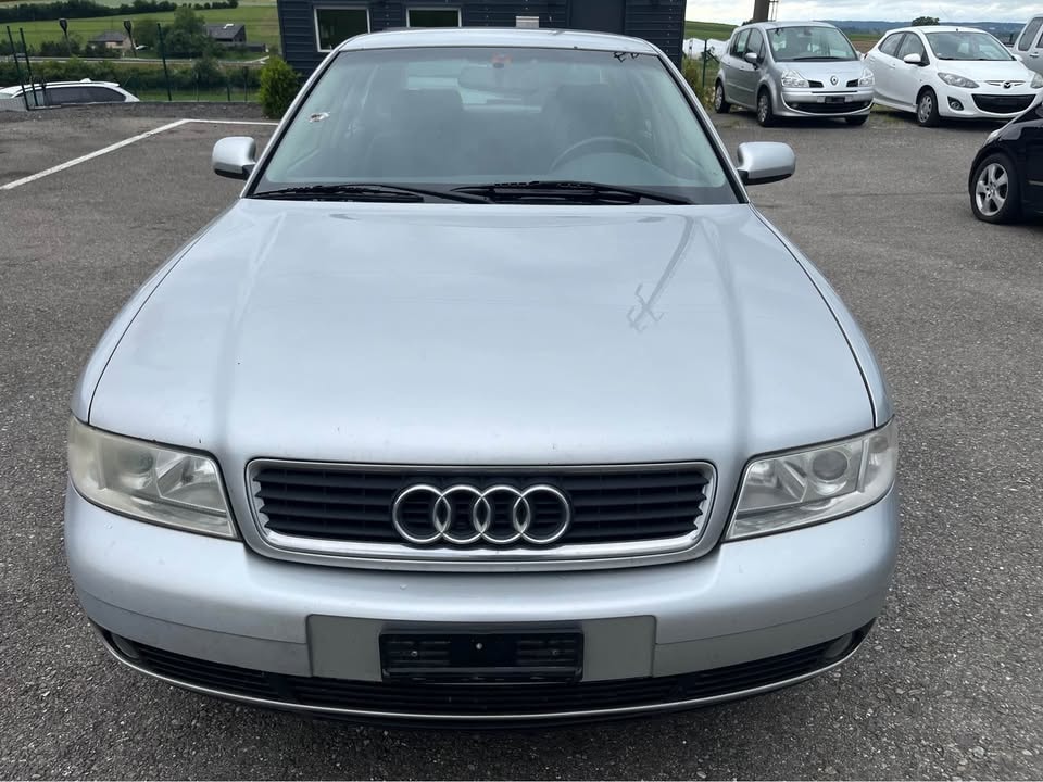 AUDI A4-image-0