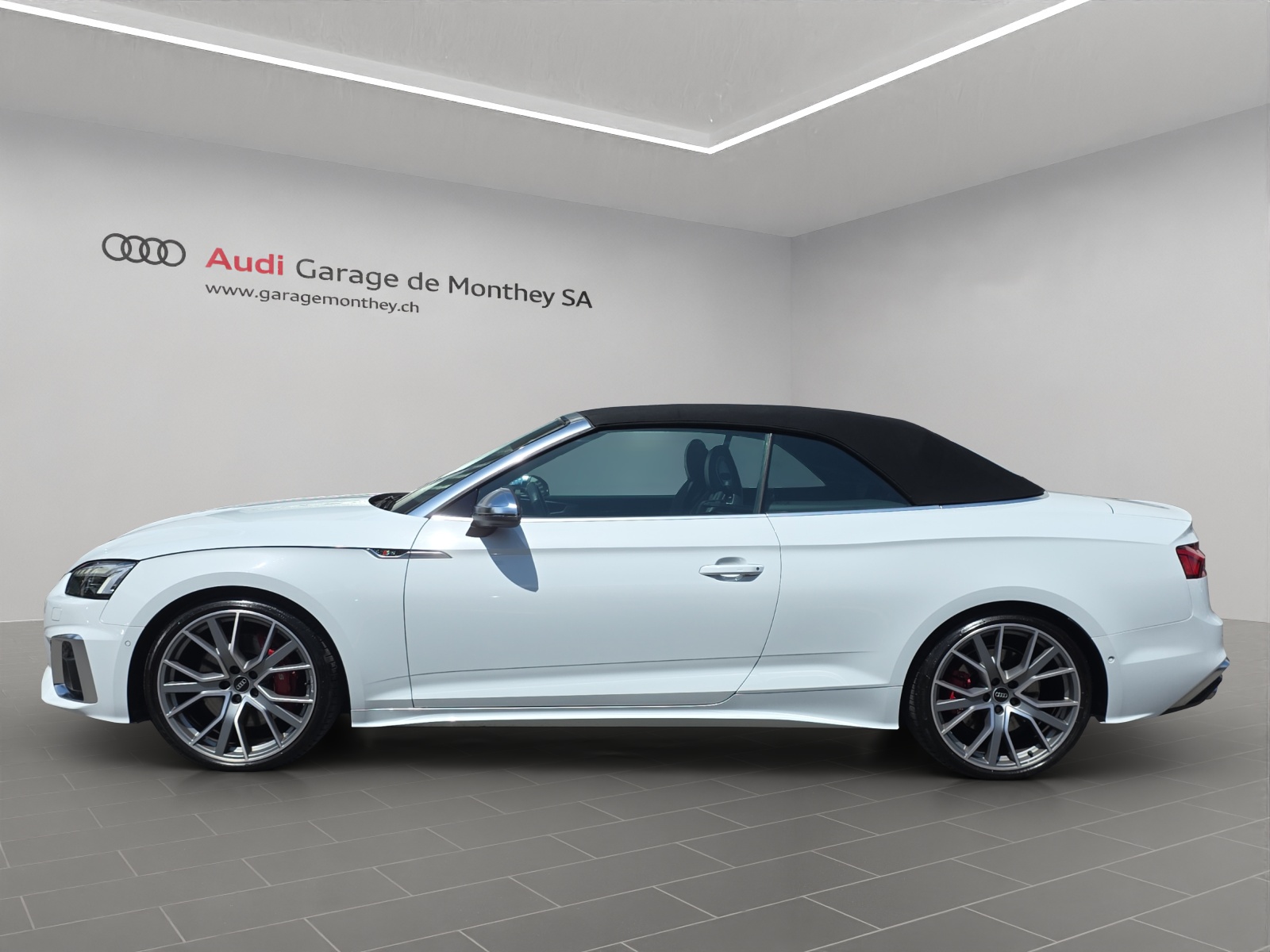 AUDI S5 Cabriolet 3.0 TFSI quattro tiptronic-image-6