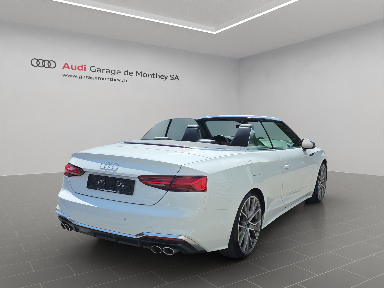 AUDI S5 Cabriolet 3.0 TFSI quattro tiptronic-image-3