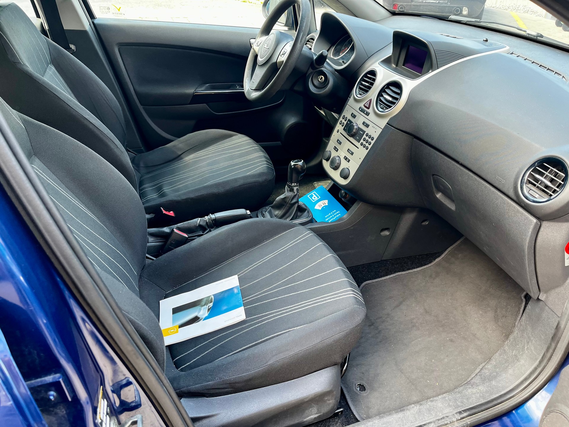 OPEL Corsa 1.4 TP Enjoy-image-7