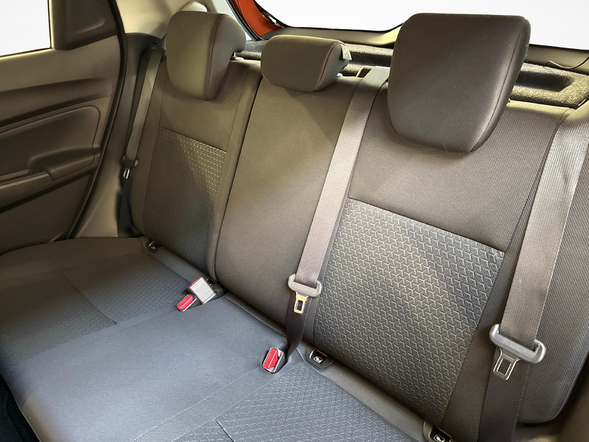 SUZUKI Swift 1.2 Compact Top Hybrid-image-10