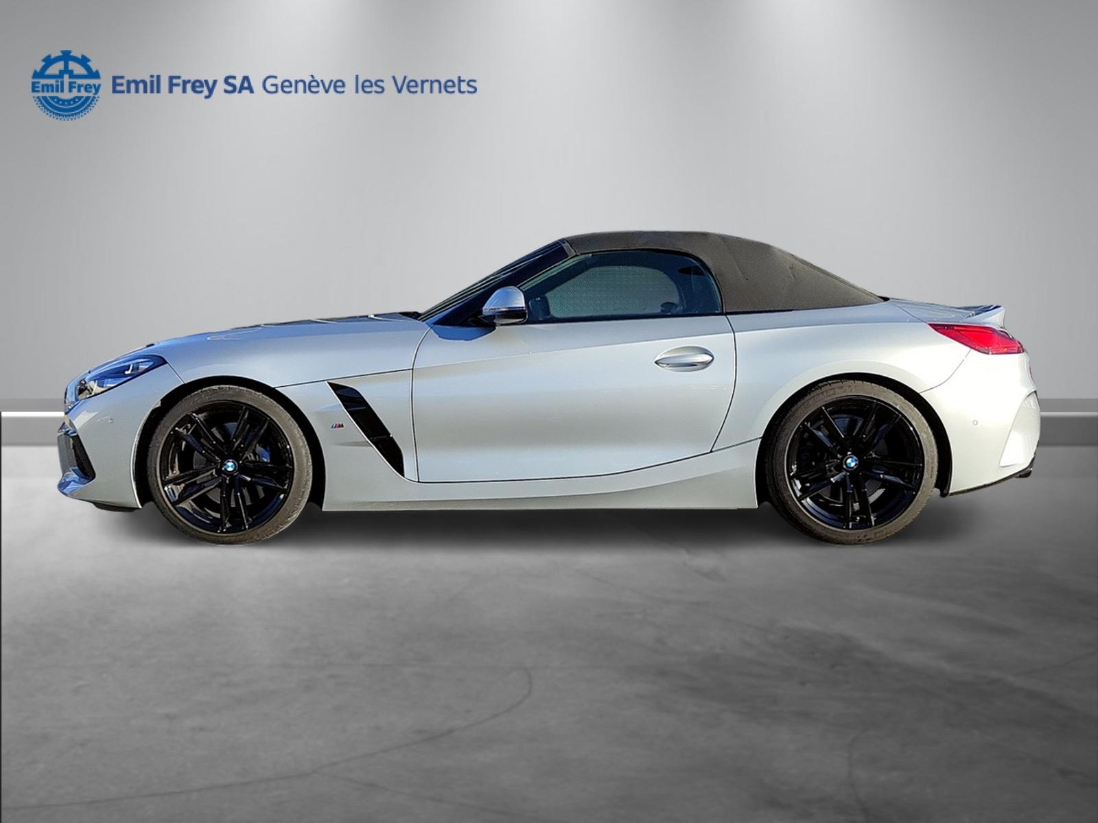 BMW Z4 M40i-showroom-element-3
