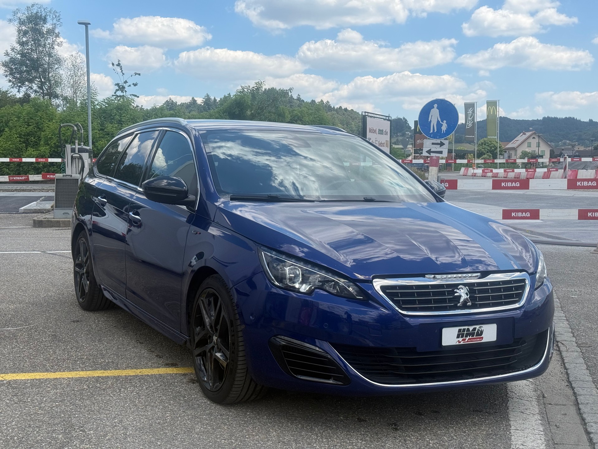 PEUGEOT 308 SW 2.0 BlueHDI GT Automatic-image-2