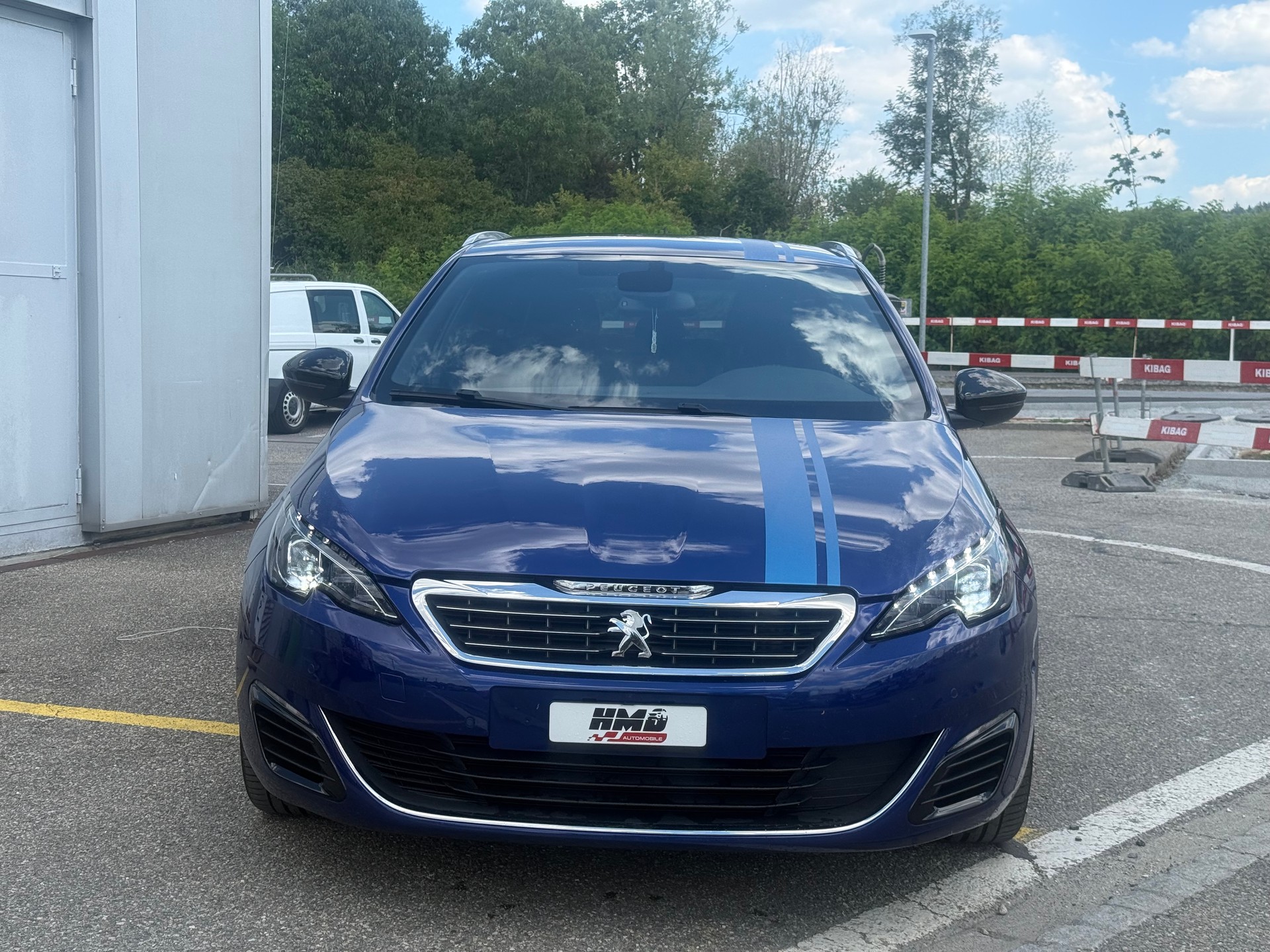 PEUGEOT 308 SW 2.0 BlueHDI GT Automatic-image-1