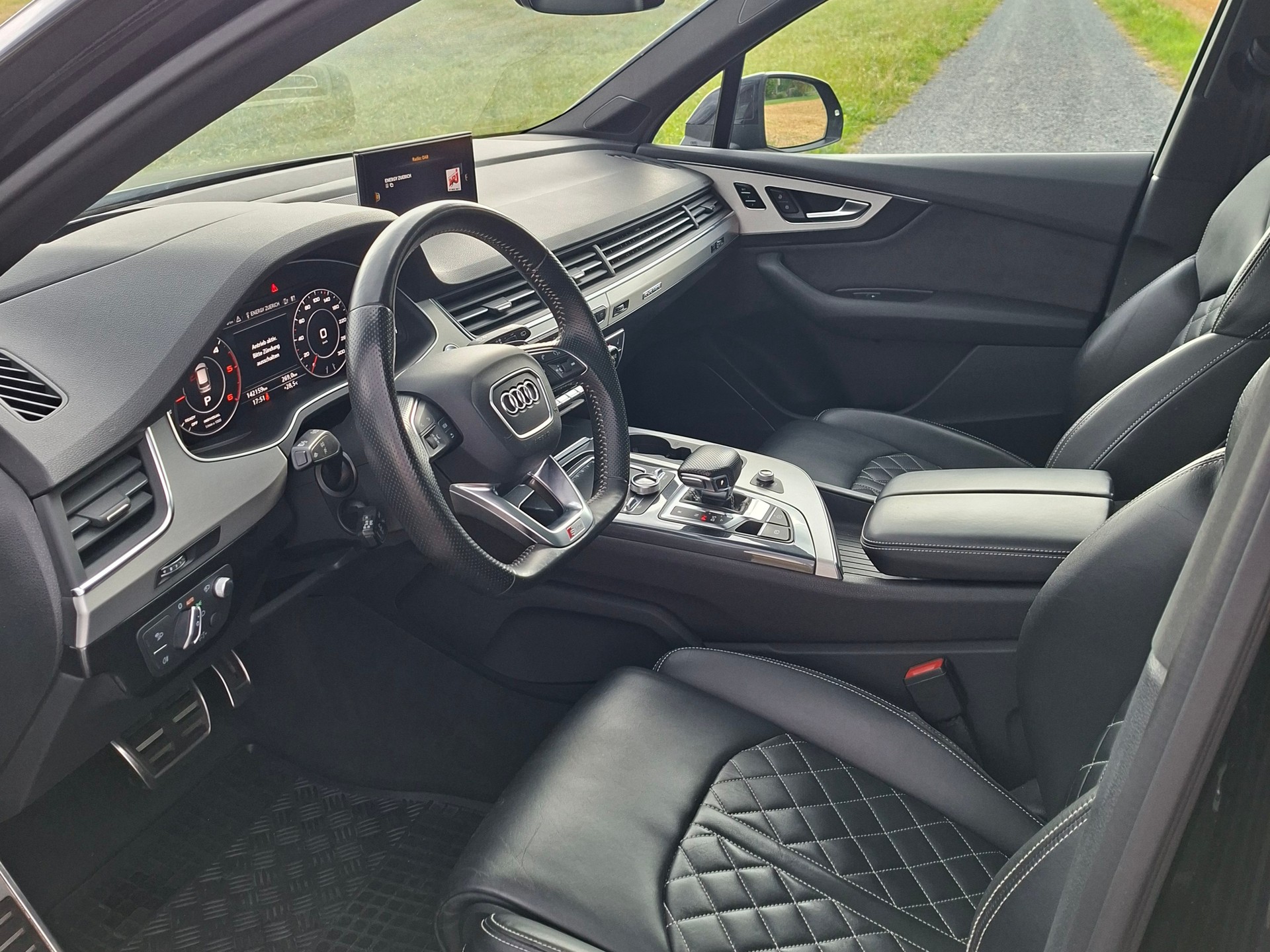 AUDI Q7 3.0 TDI quattro tiptronic-image-6