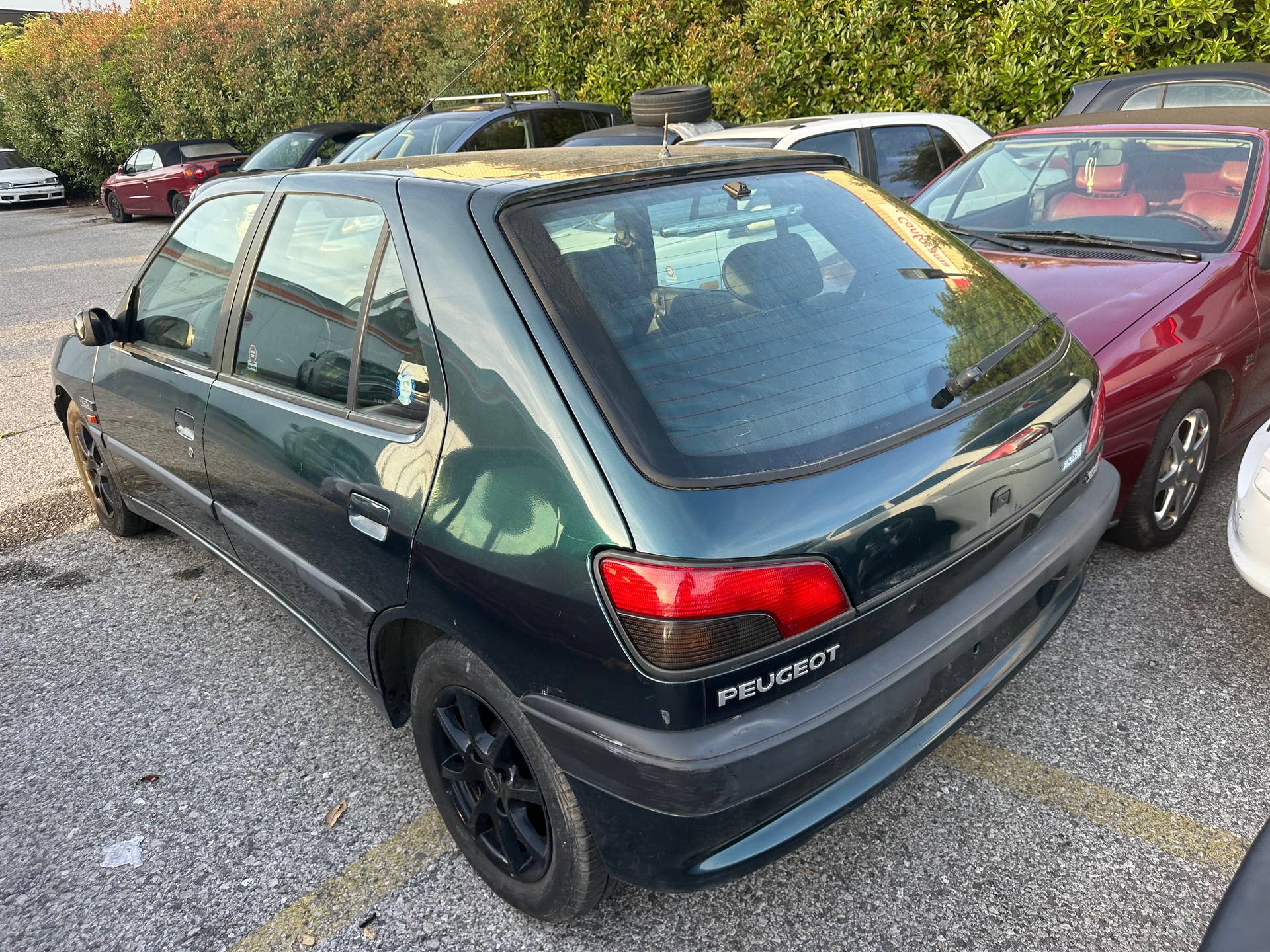 PEUGEOT 306-image-1