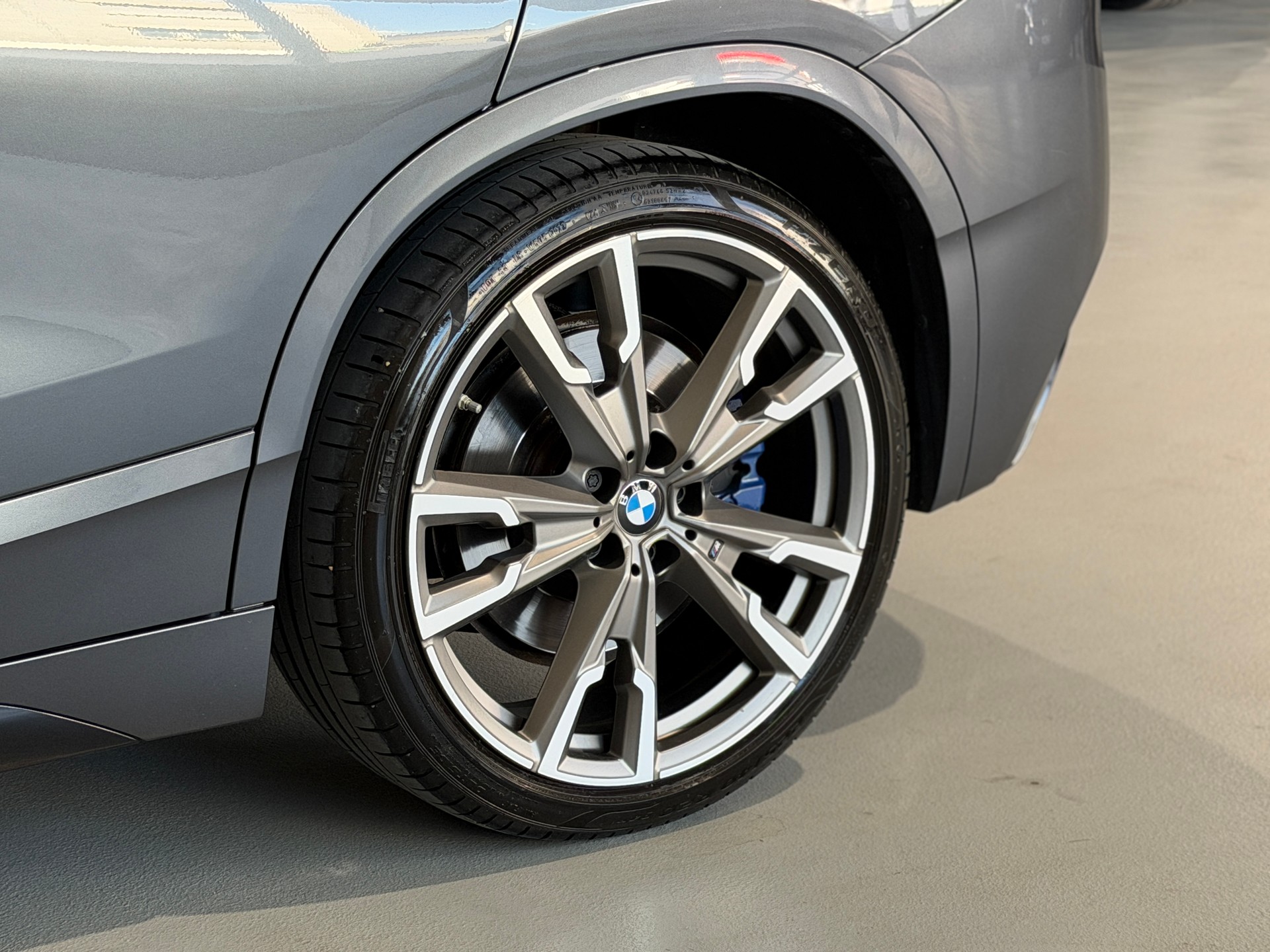 BMW X2 M35i Steptronic (CH) 20'' + Tieferlegung (KW)-image-20