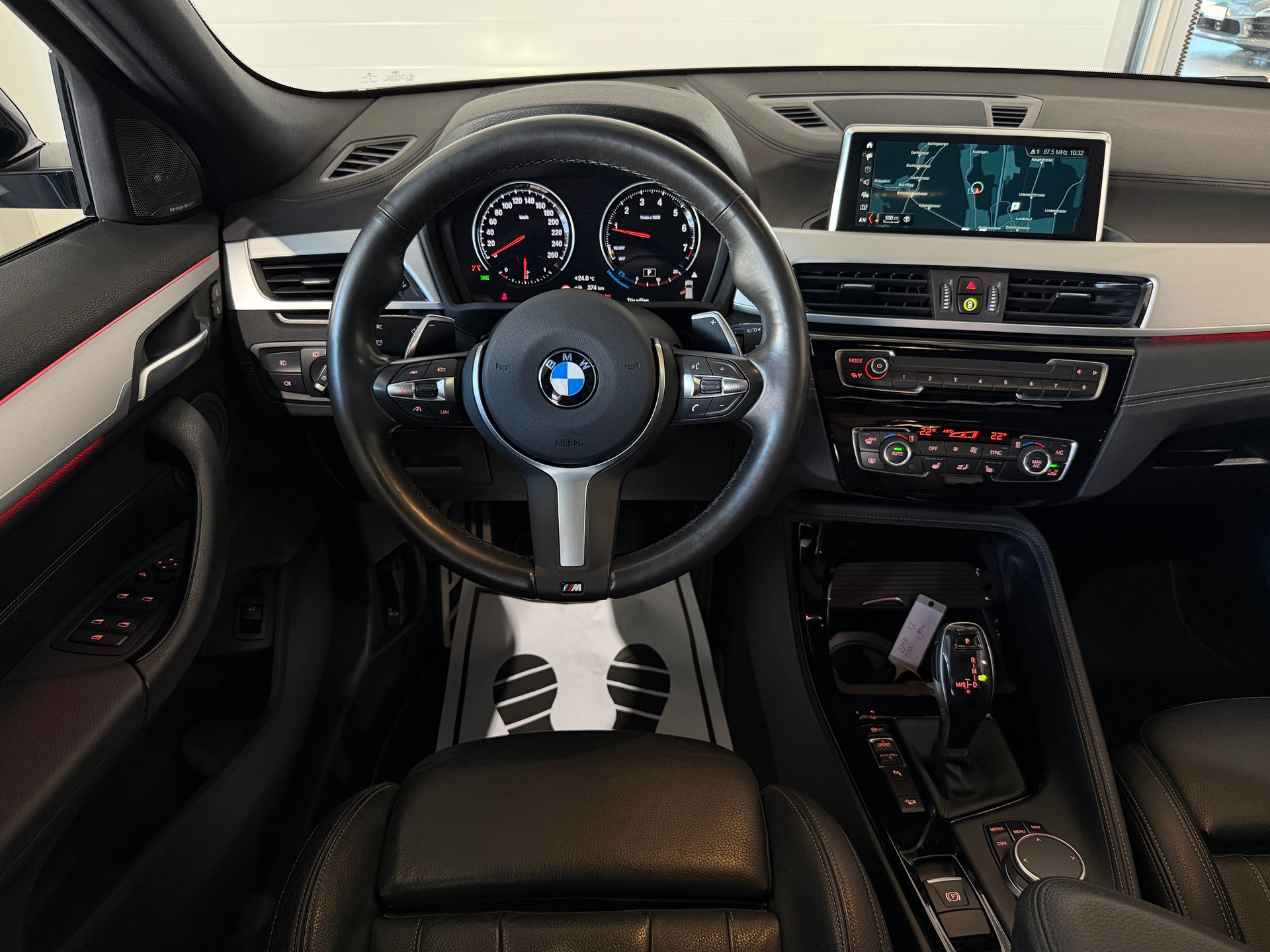 BMW X2 M35i Steptronic (CH) 20'' + Tieferlegung (KW)-image-7
