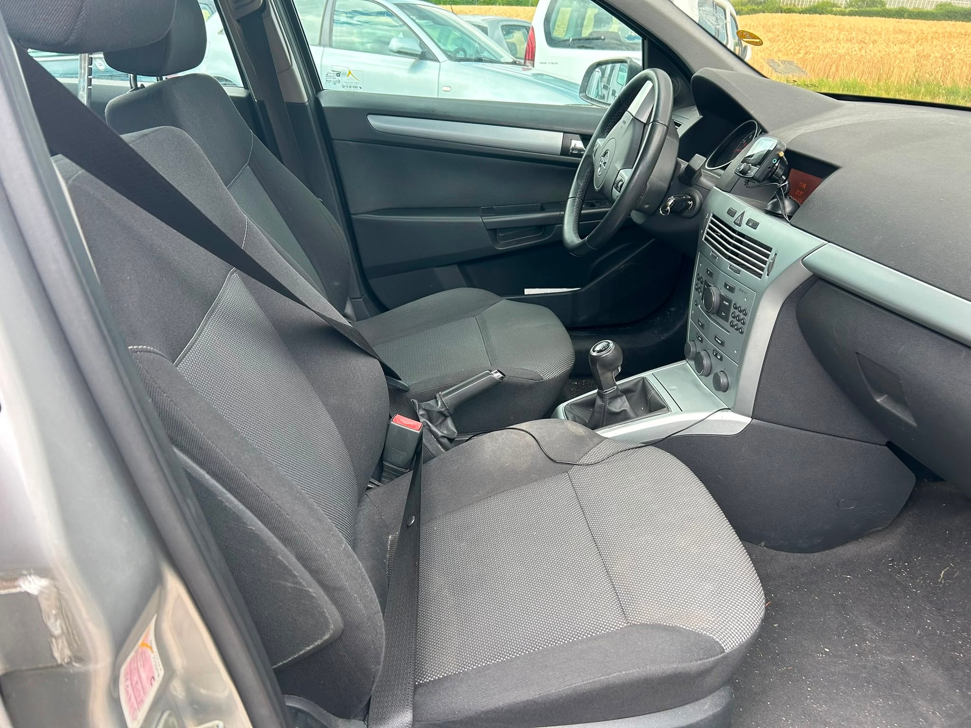 OPEL Astra 1.6i 16V Diamond-image-4