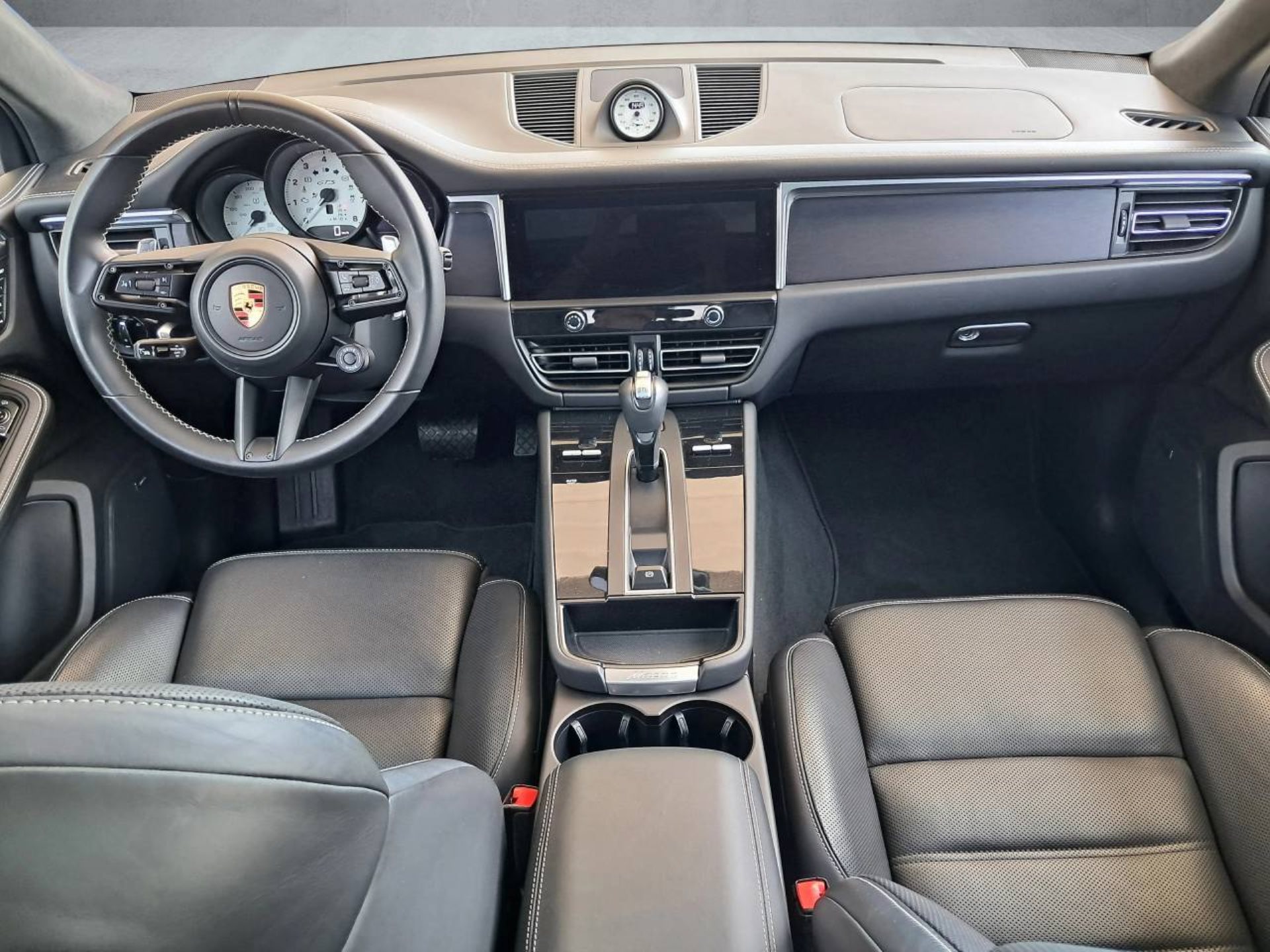 PORSCHE Macan GTS (MY23)-image-15